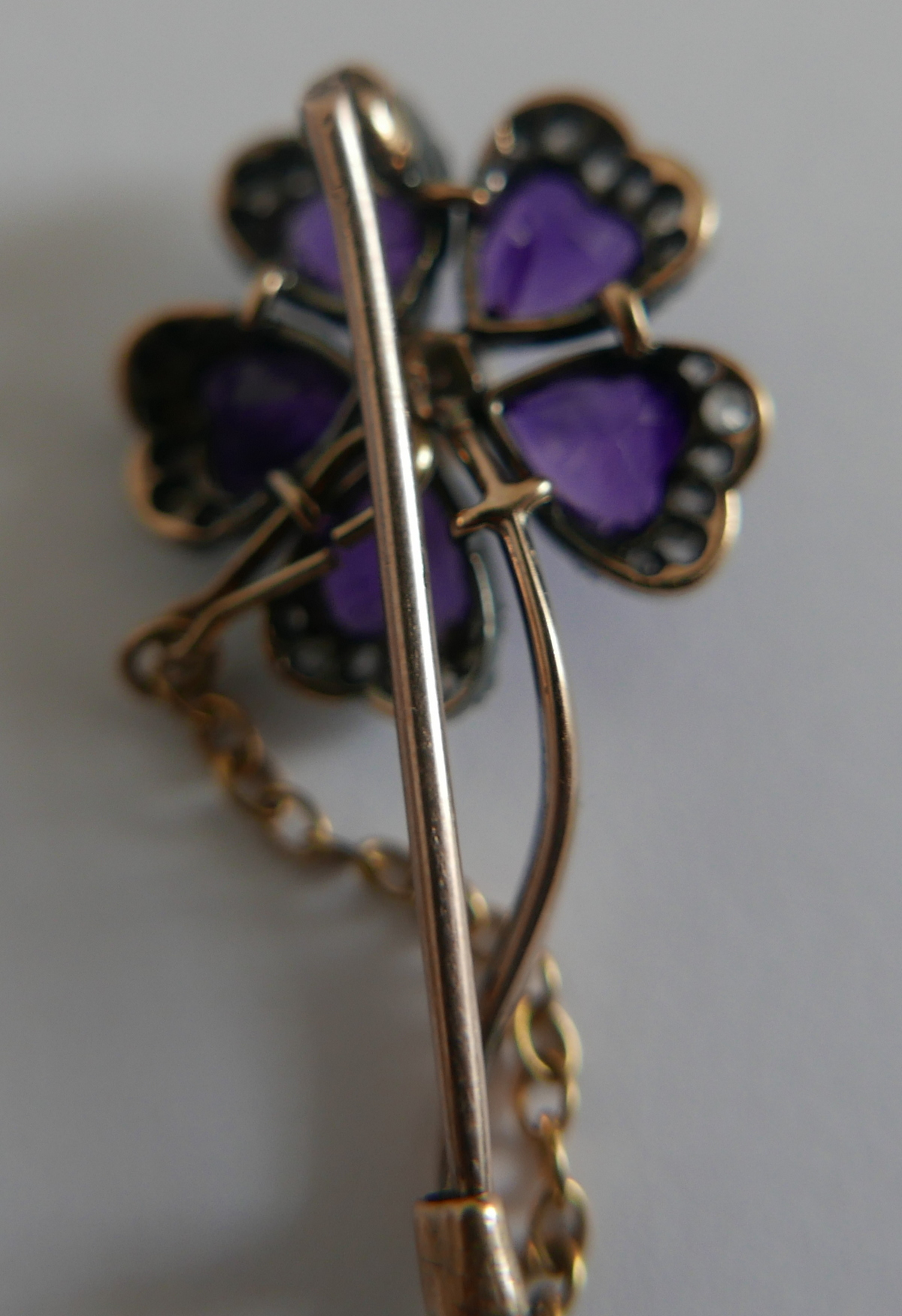 Antique Diamond-Amethyst and Pearl Brooch 34mm x 18mm. - Image 4 of 4