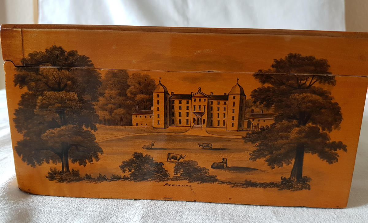 Charles Stiven of Laurencekirk c1830 Mauchline Ware Pen and Ink Sewing Box 30cmx20cmx10cm - Image 8 of 11