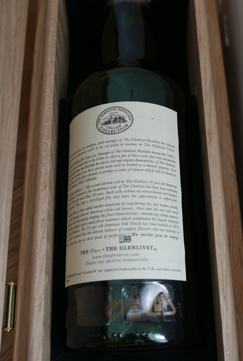 Glenlivet 30 year old American Oak Finish Cellar Collection Single Malt Whisky. - Image 4 of 5