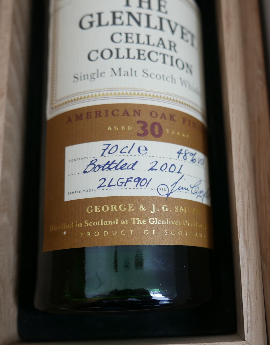 Glenlivet 30 year old American Oak Finish Cellar Collection Single Malt Whisky. - Image 3 of 5