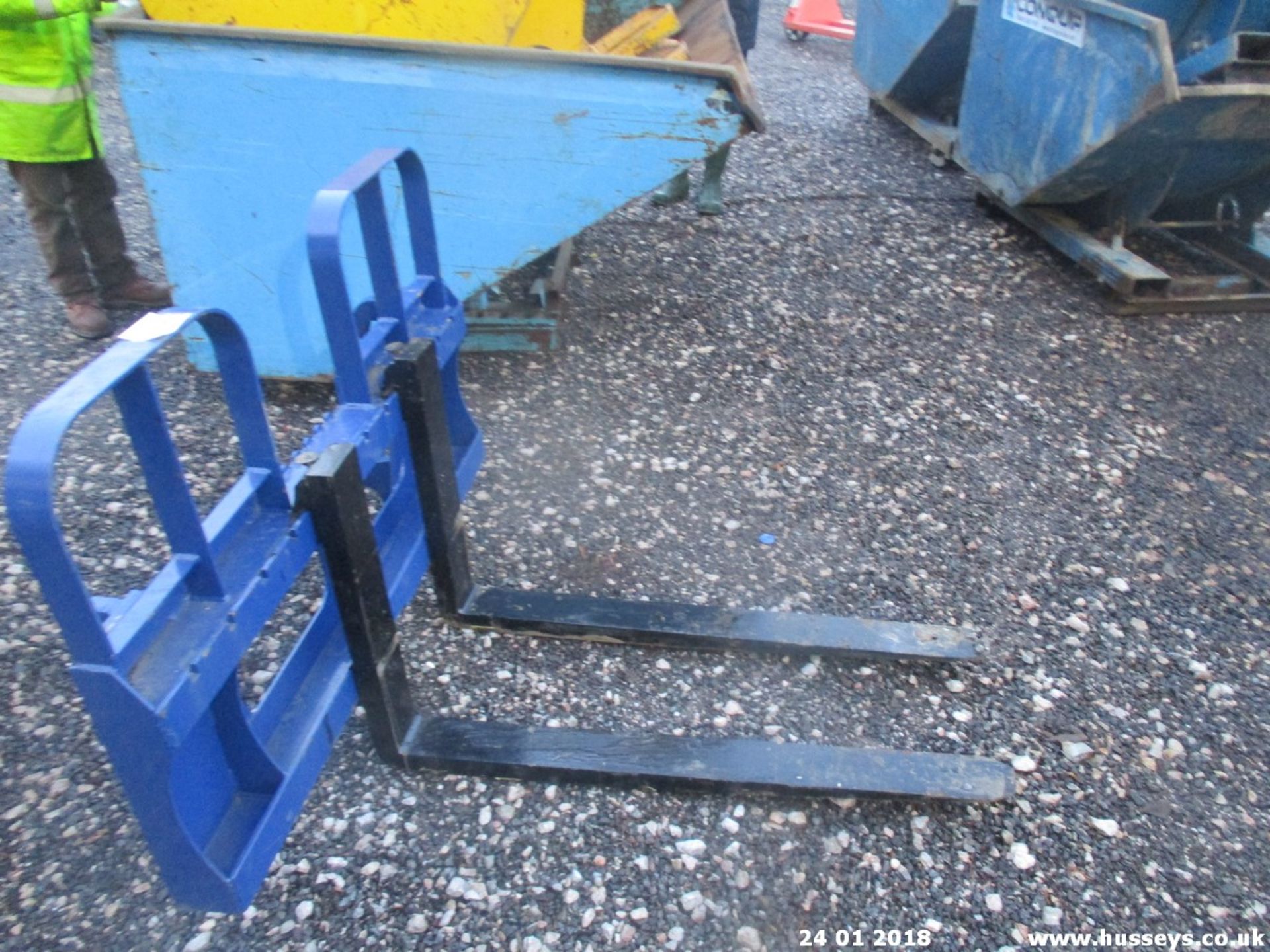 EURO FORK LIFT HEAD STOCK AND FORKS