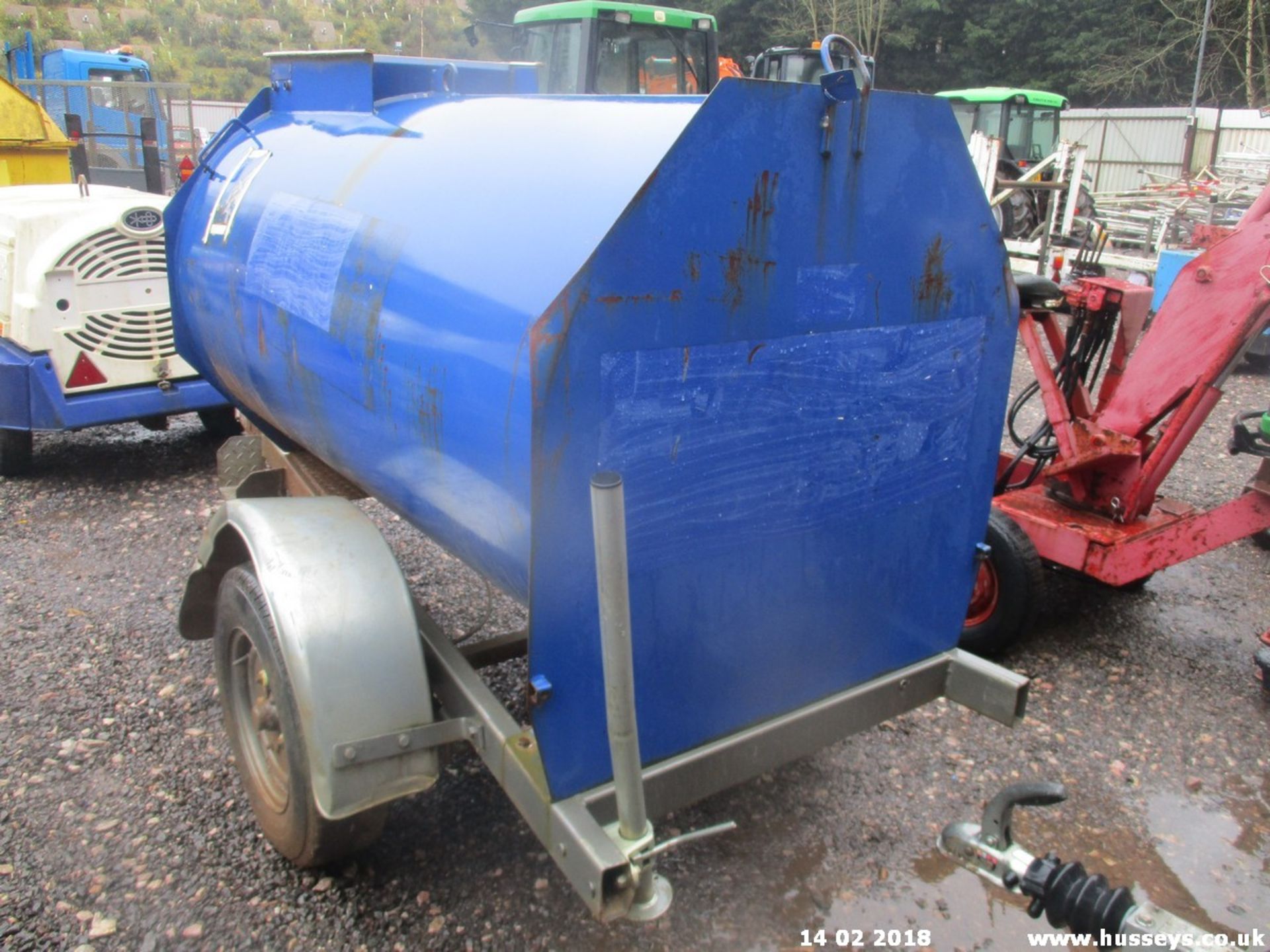 MAIN 1000 LITRE DIESEL BOWSER 3129097 - Image 2 of 3