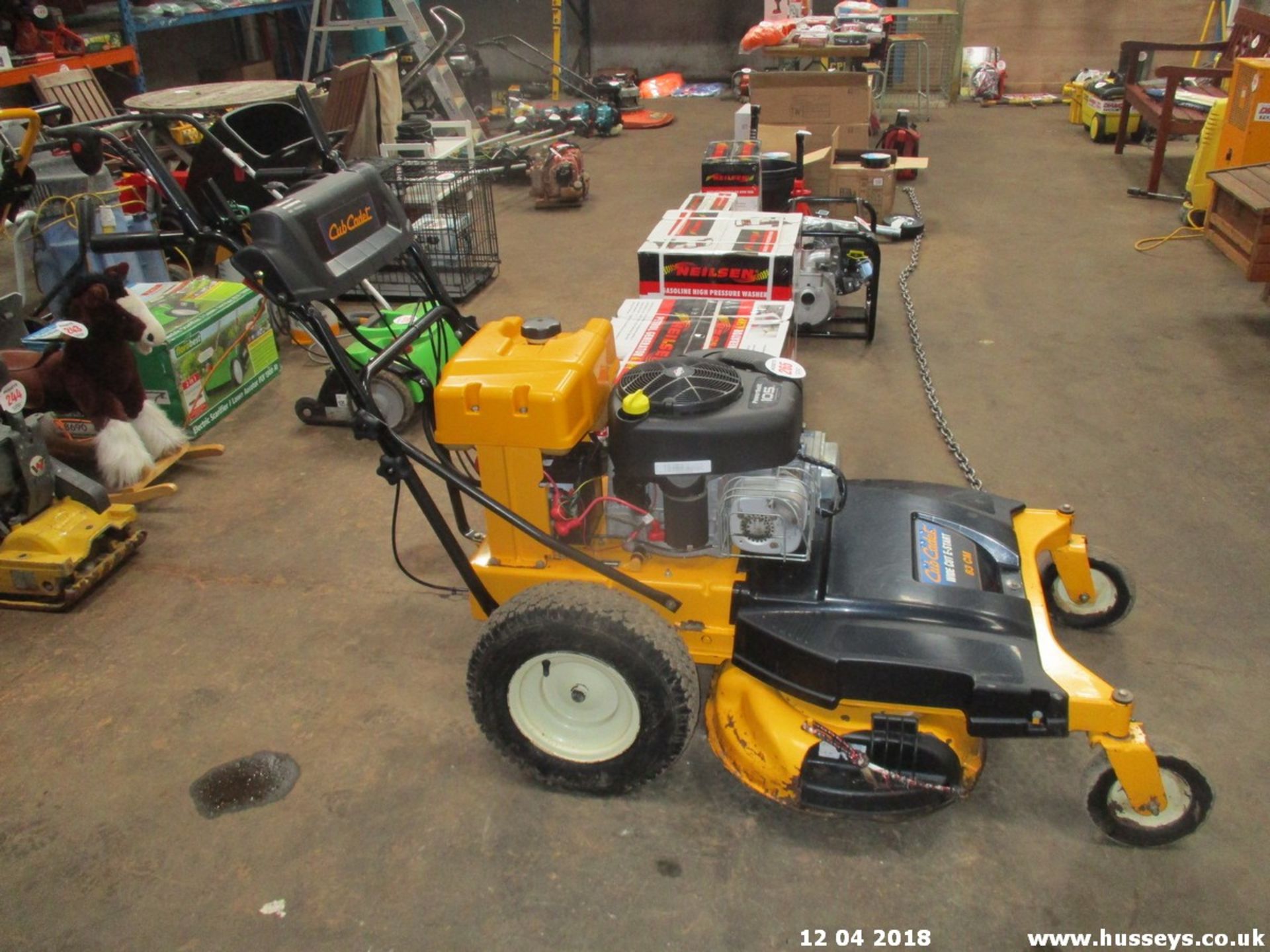 CUB CADET OUTFRONT MOWER C/W KEY - Image 3 of 3