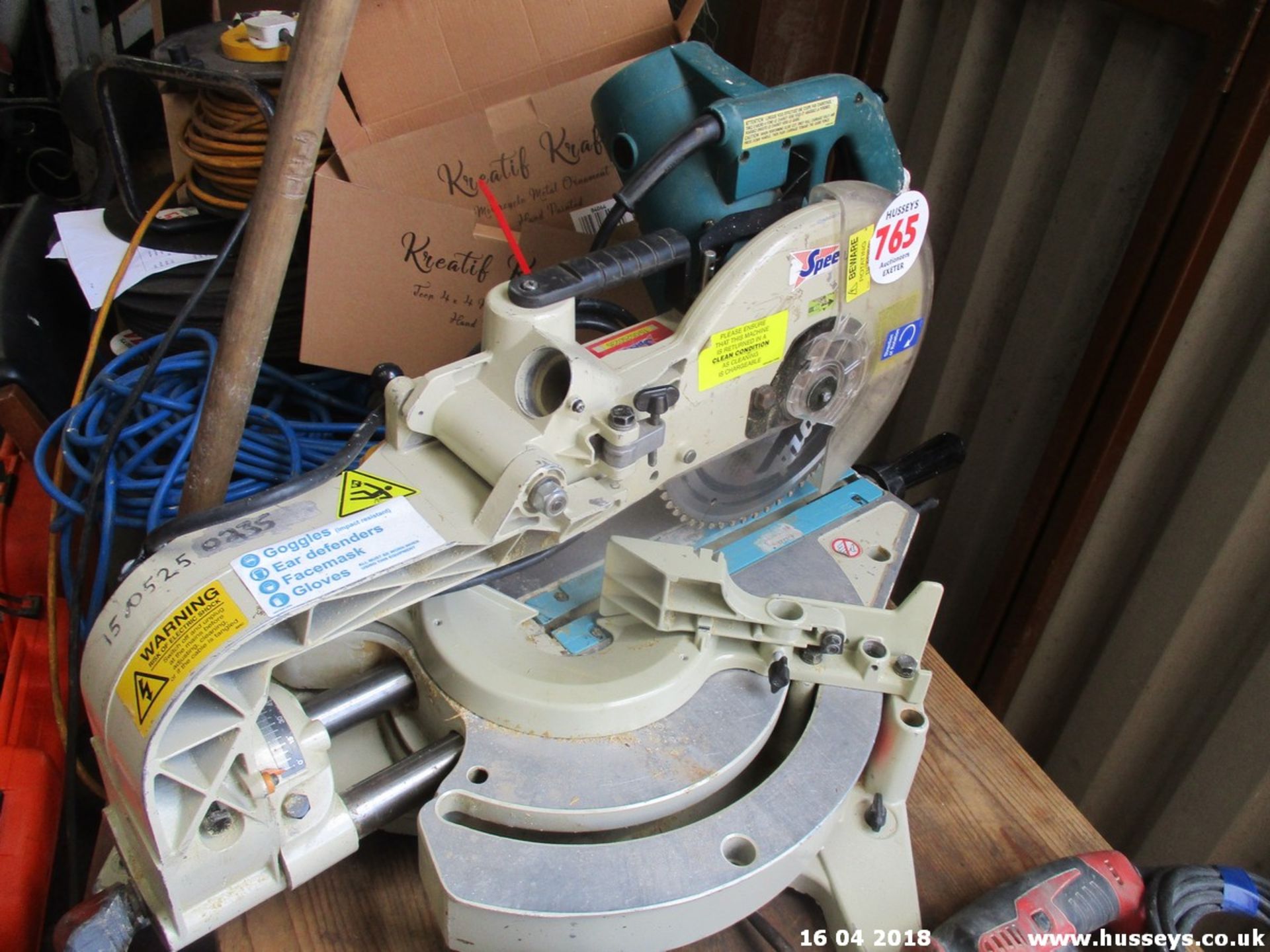 MAKITA MITRE SAW