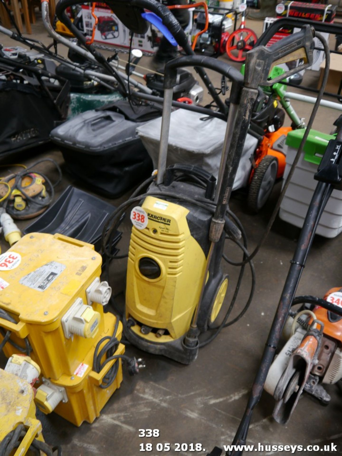 KARCHER PRESSURE WASHER