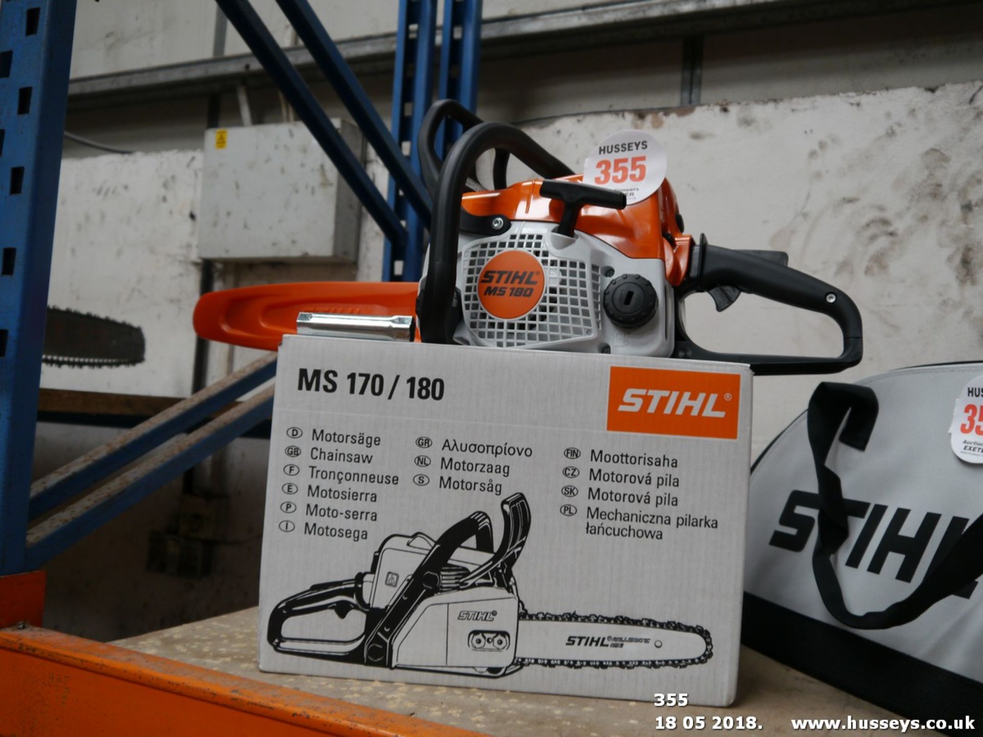 STIHL MS180 CHAINSAW (NEW)