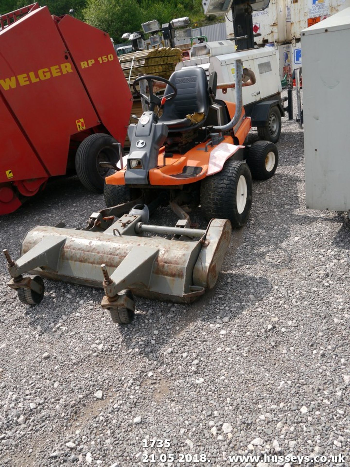 KUBOTA F3030 OUT FRONT MOWER