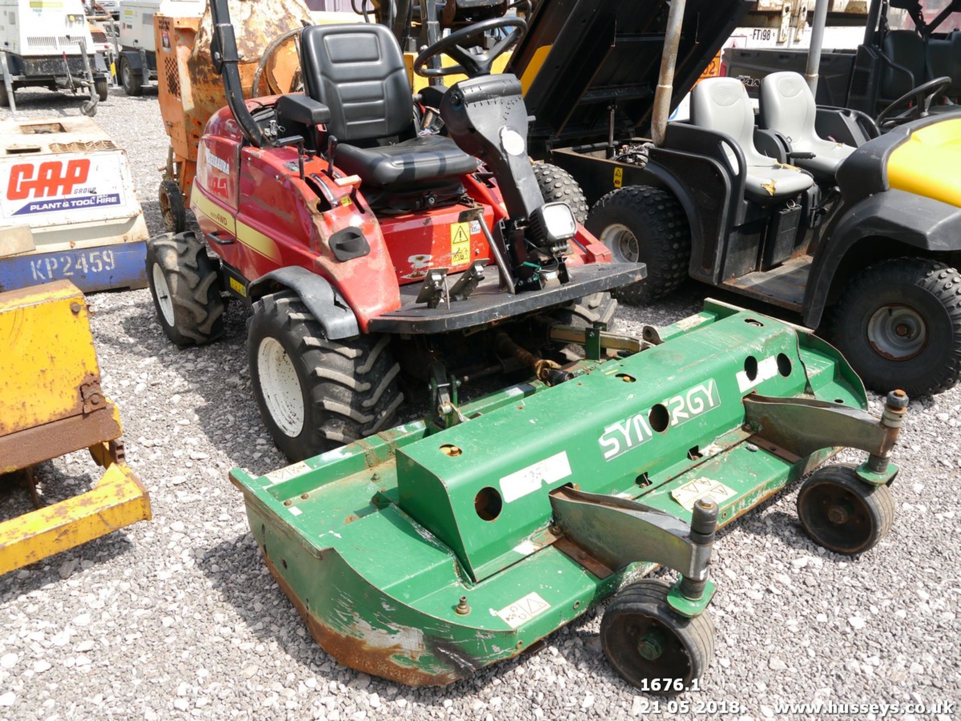 SHIBAURA CM374 FWD OUT FRONT MOWER RUNS DRIVES CUTS - Image 2 of 3