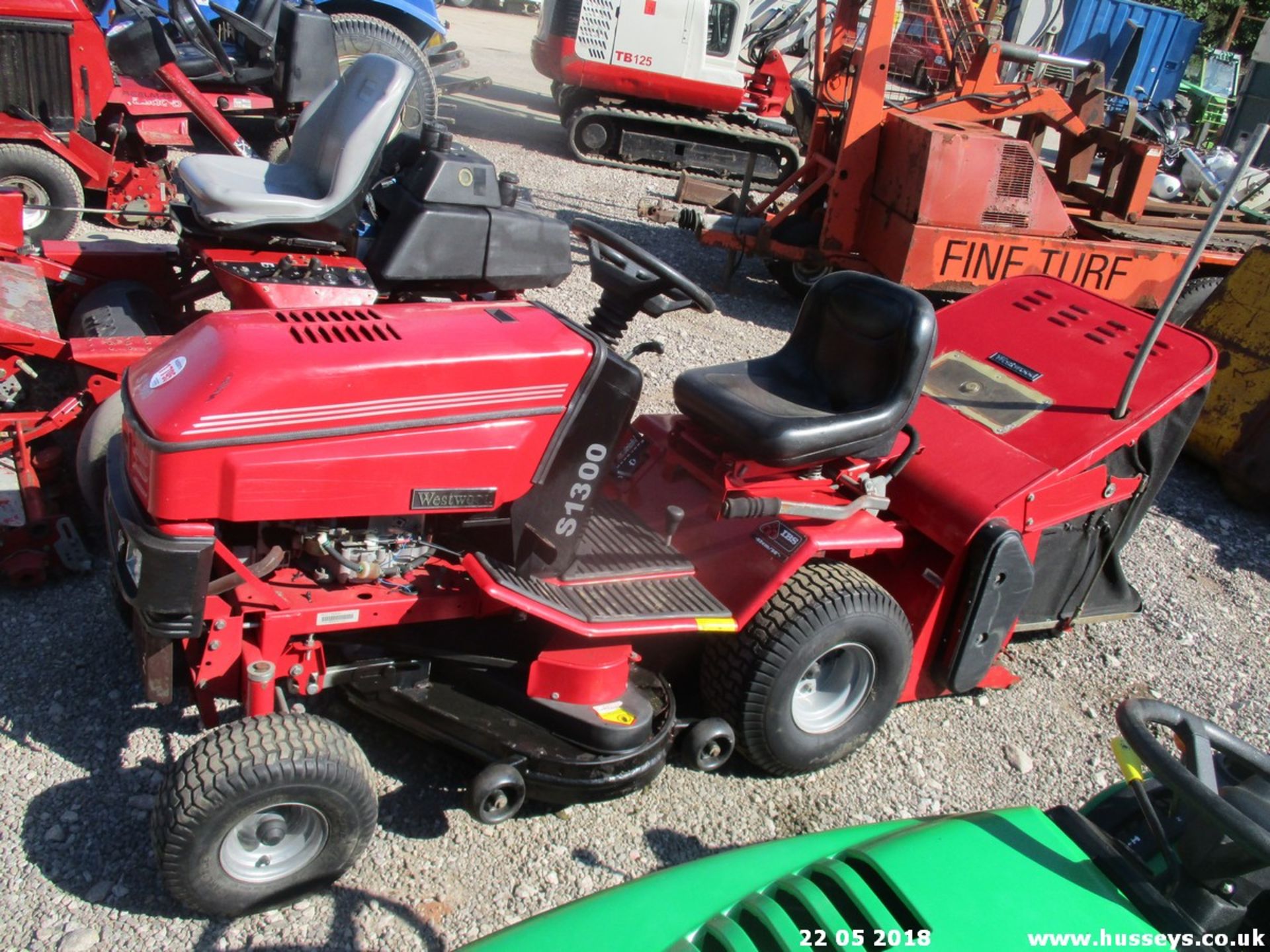 WESTWOOD S1300 MOWER C/W COLLECTOR - Image 2 of 3