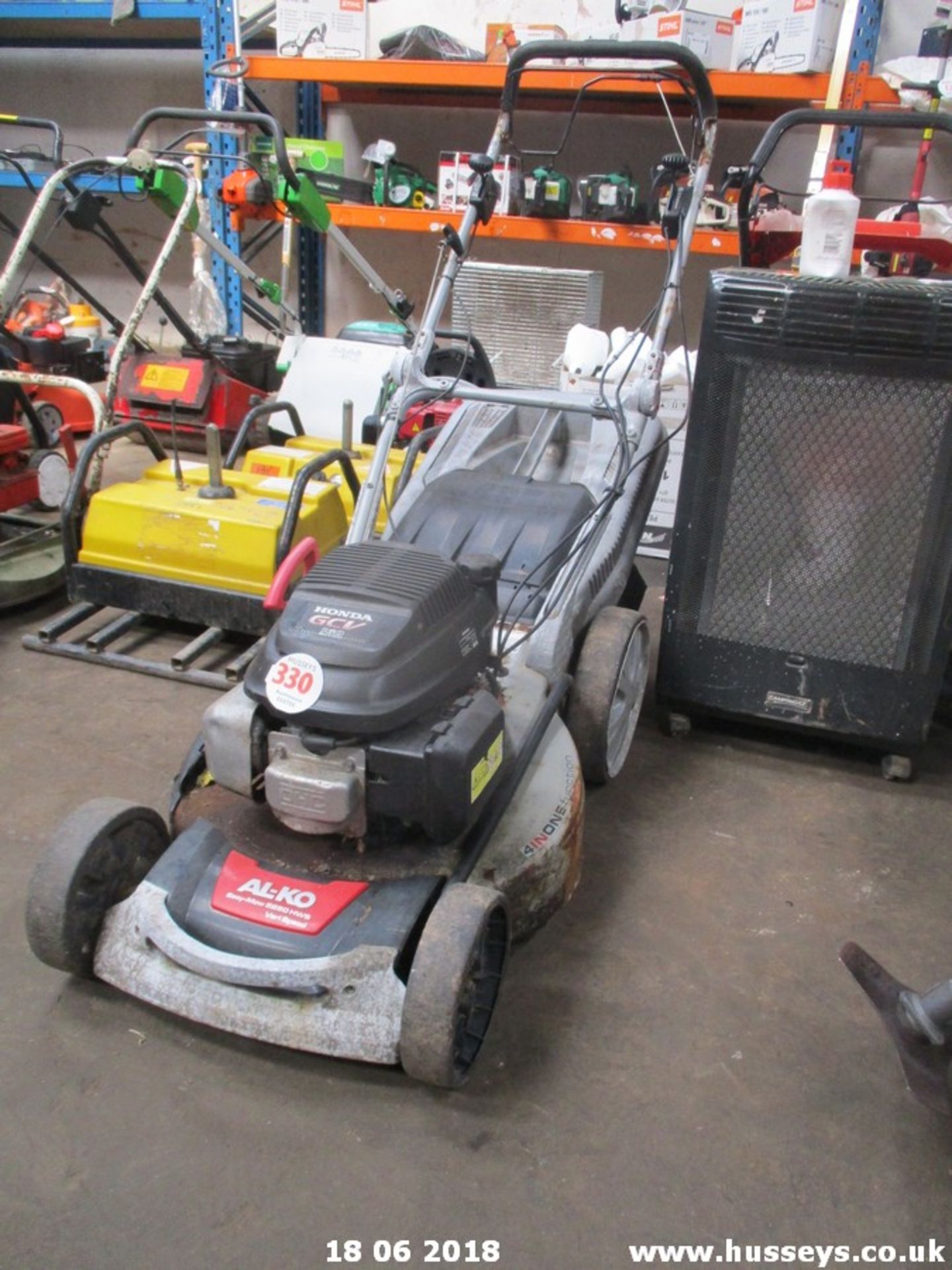 HONDA ENGINED MOWER