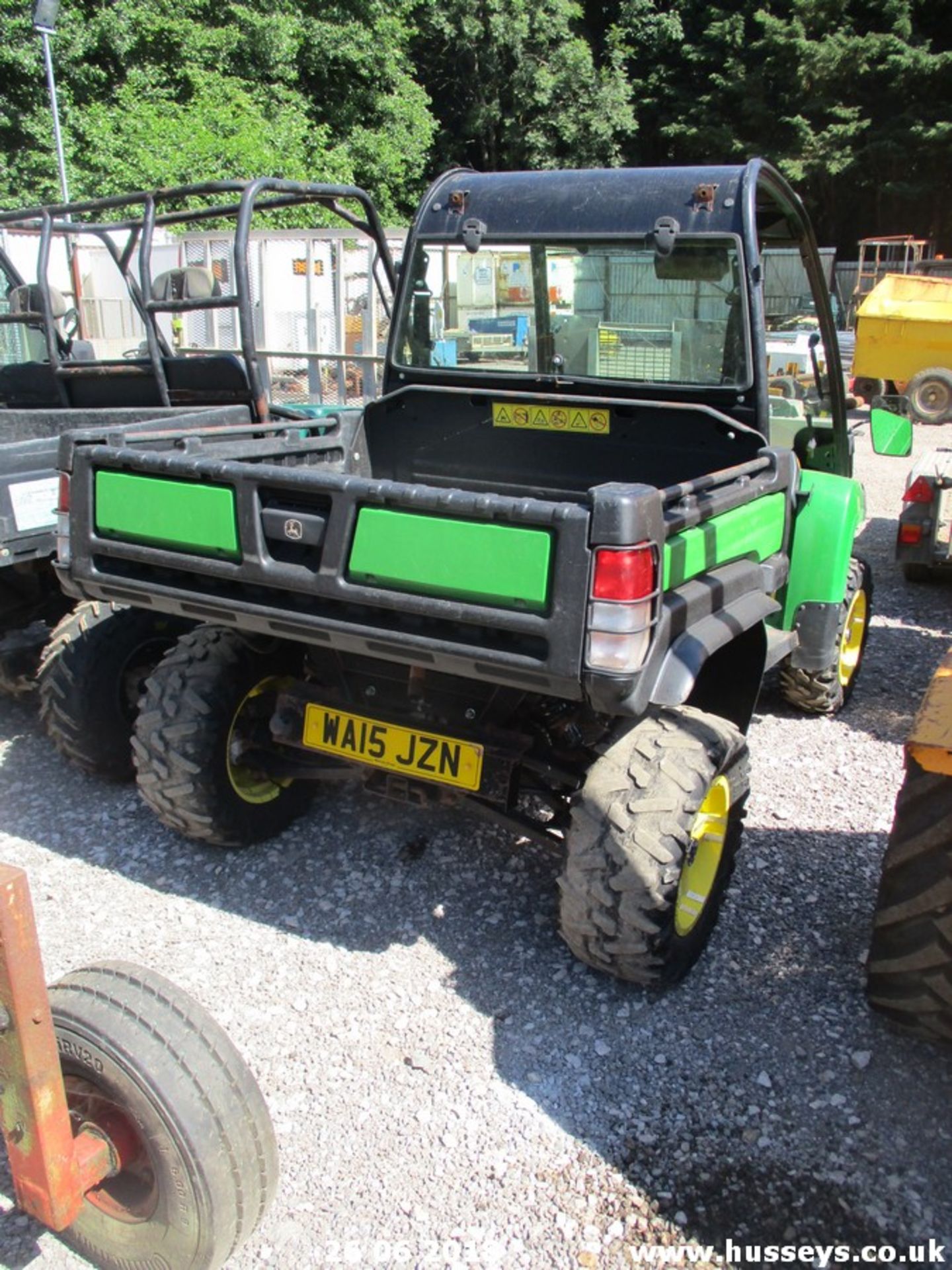 JOHN DEERE GATOR WA15JZN, RUNS DRIVES - Image 5 of 6