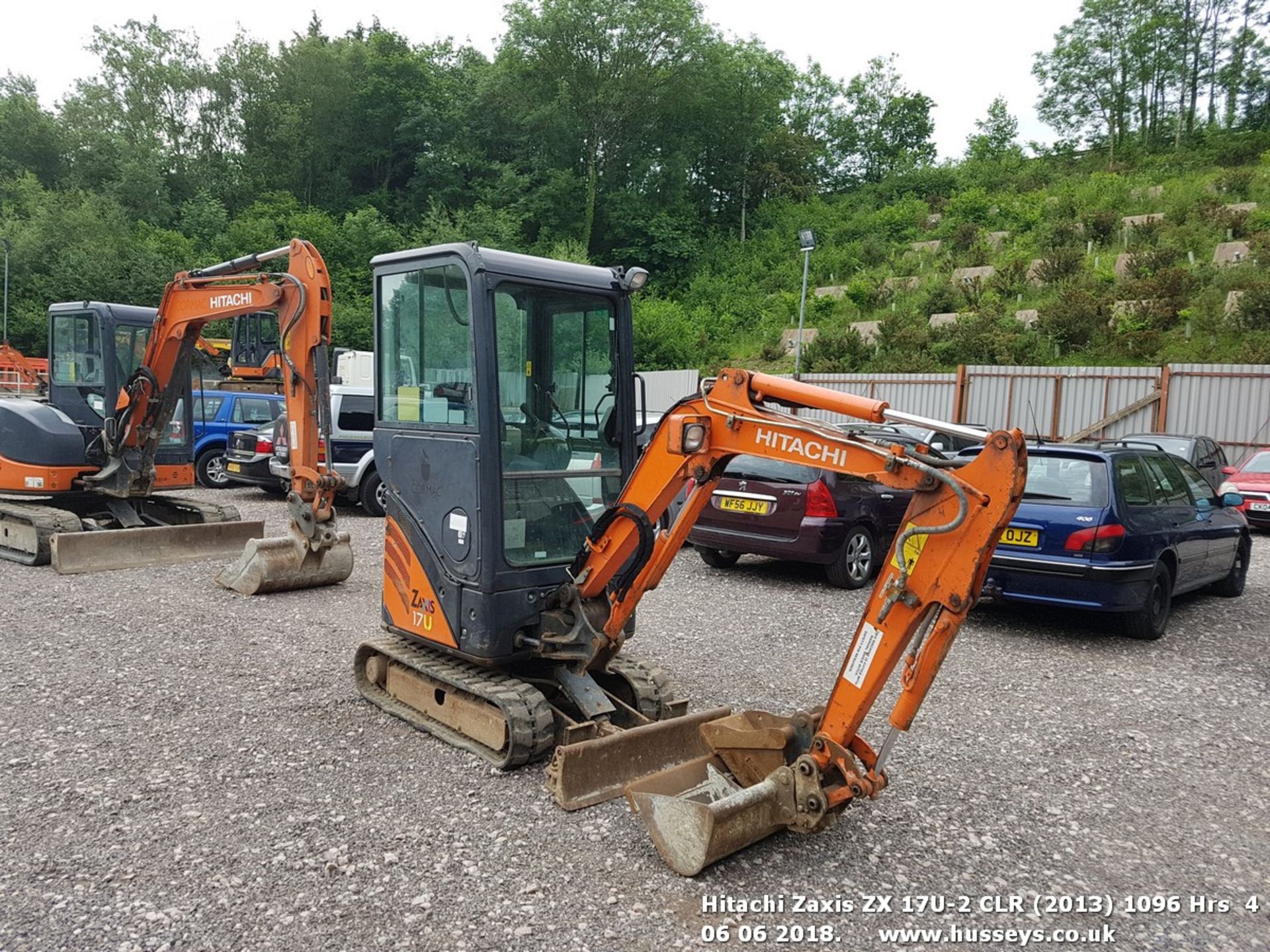 HITACHI ZAXIS 17U DIGGER 2013, 1096 RECORDED HOURS, C/W 2 BUCKETS, PIPED 719013 - Image 5 of 7