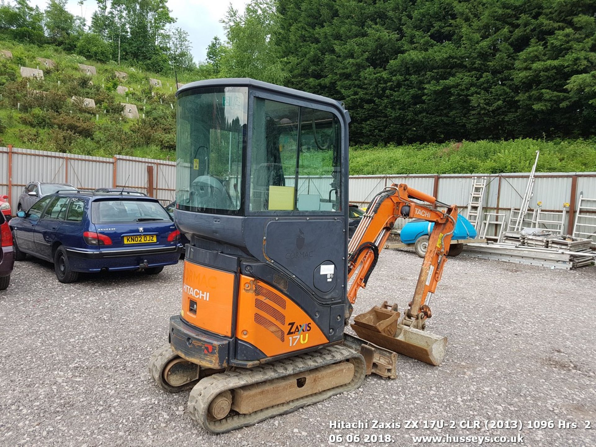 HITACHI ZAXIS 17U DIGGER 2013, 1096 RECORDED HOURS, C/W 2 BUCKETS, PIPED 719013 - Image 3 of 7