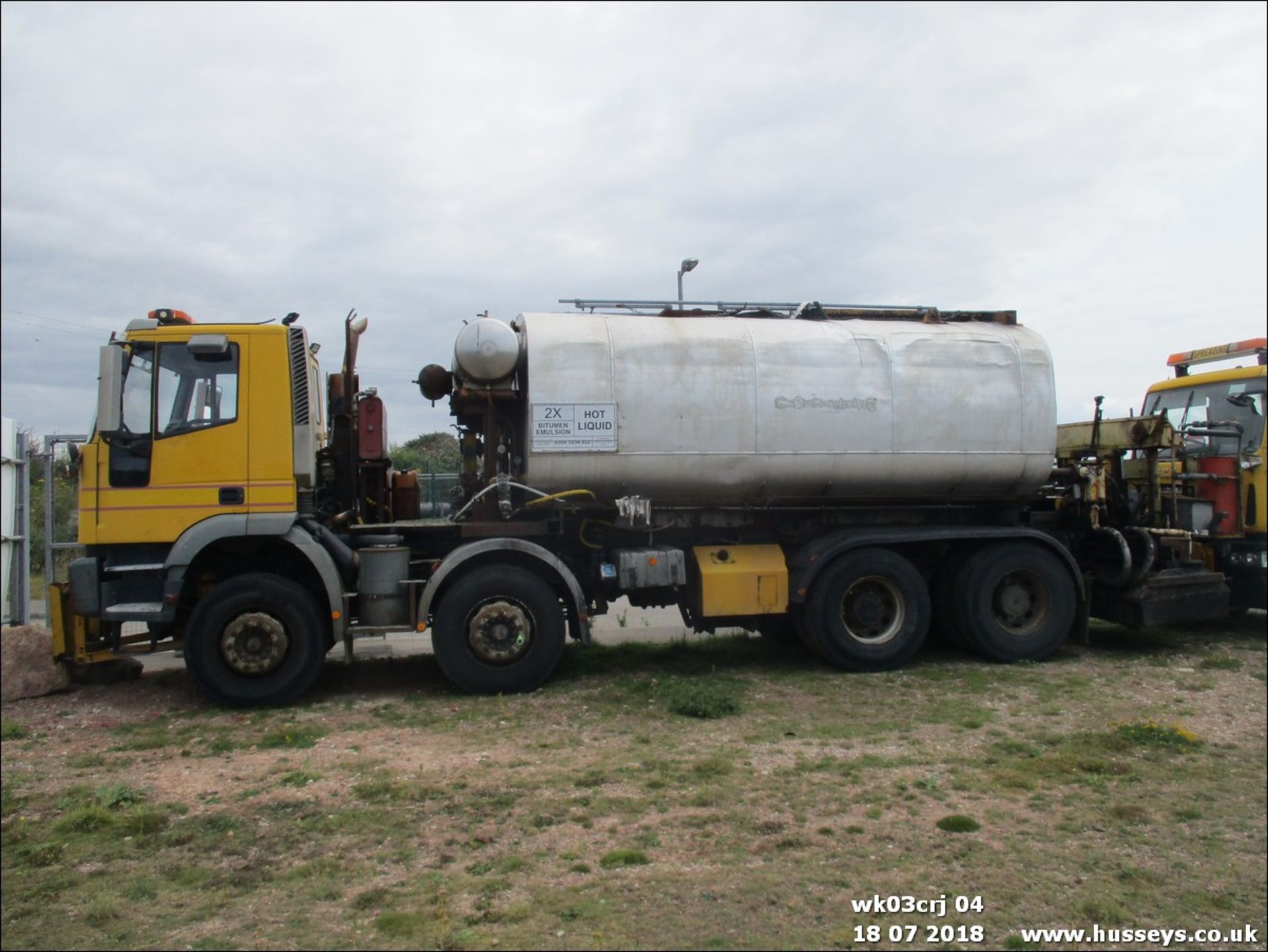 IVECO 340E38 TAR TANKER 2003 - Image 4 of 5