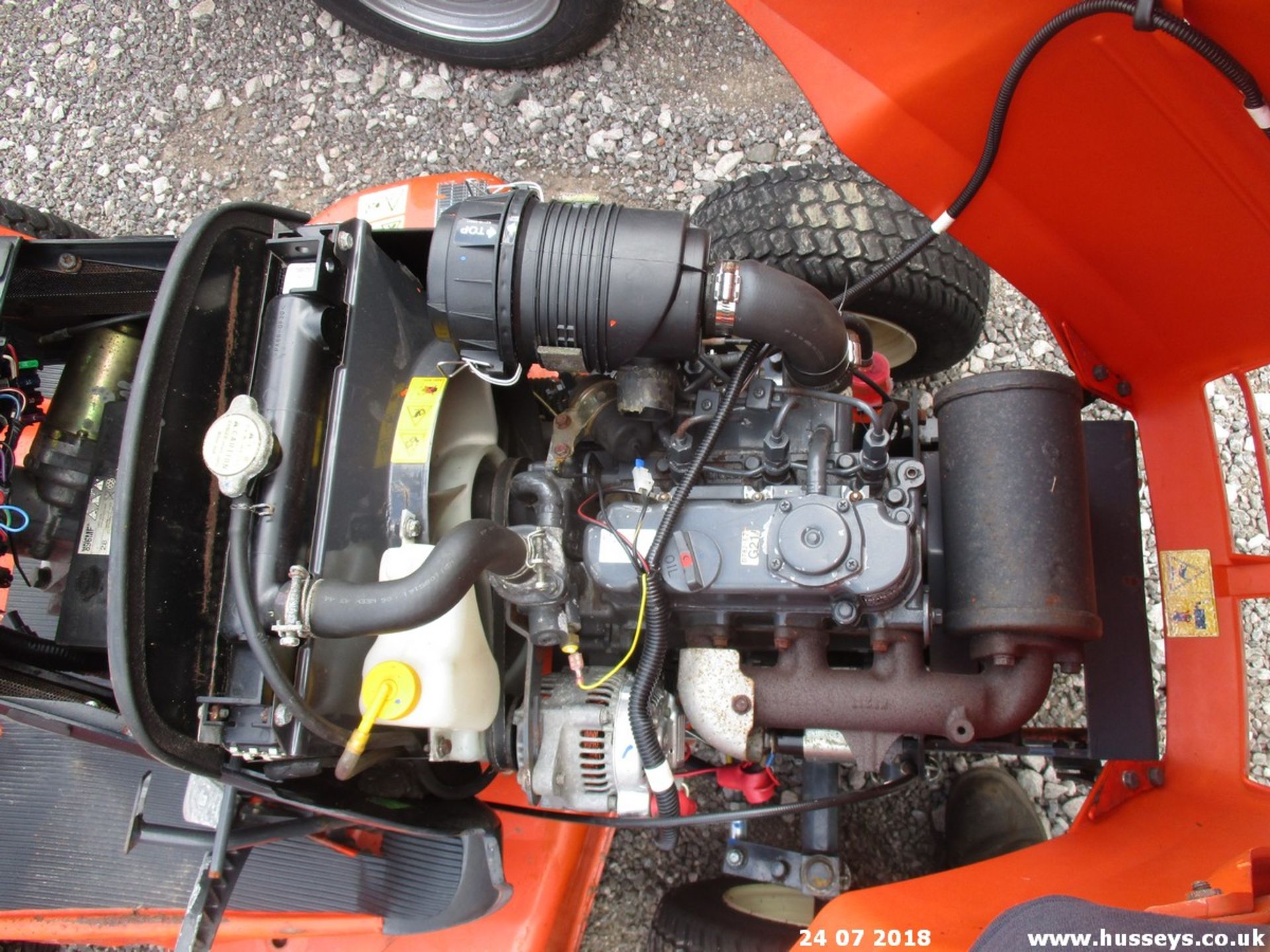 KUBOTA G2160 DSL RIDE ON MOWER 1394 HRS - Image 3 of 5