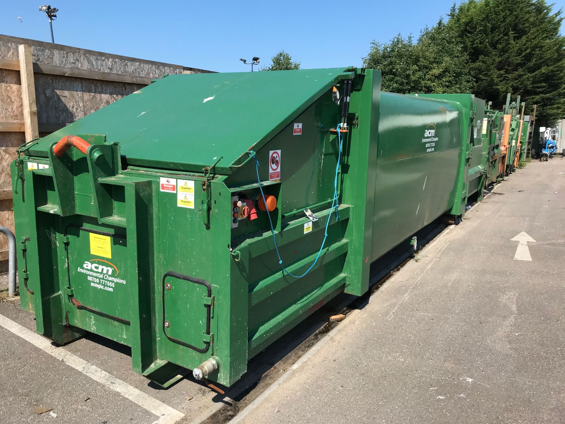 ACMP22 26 CUBIC METRE WASTE COMPACTION SKIP. CAN PACK 5 TO 1 RATIO (2015) - Image 2 of 3