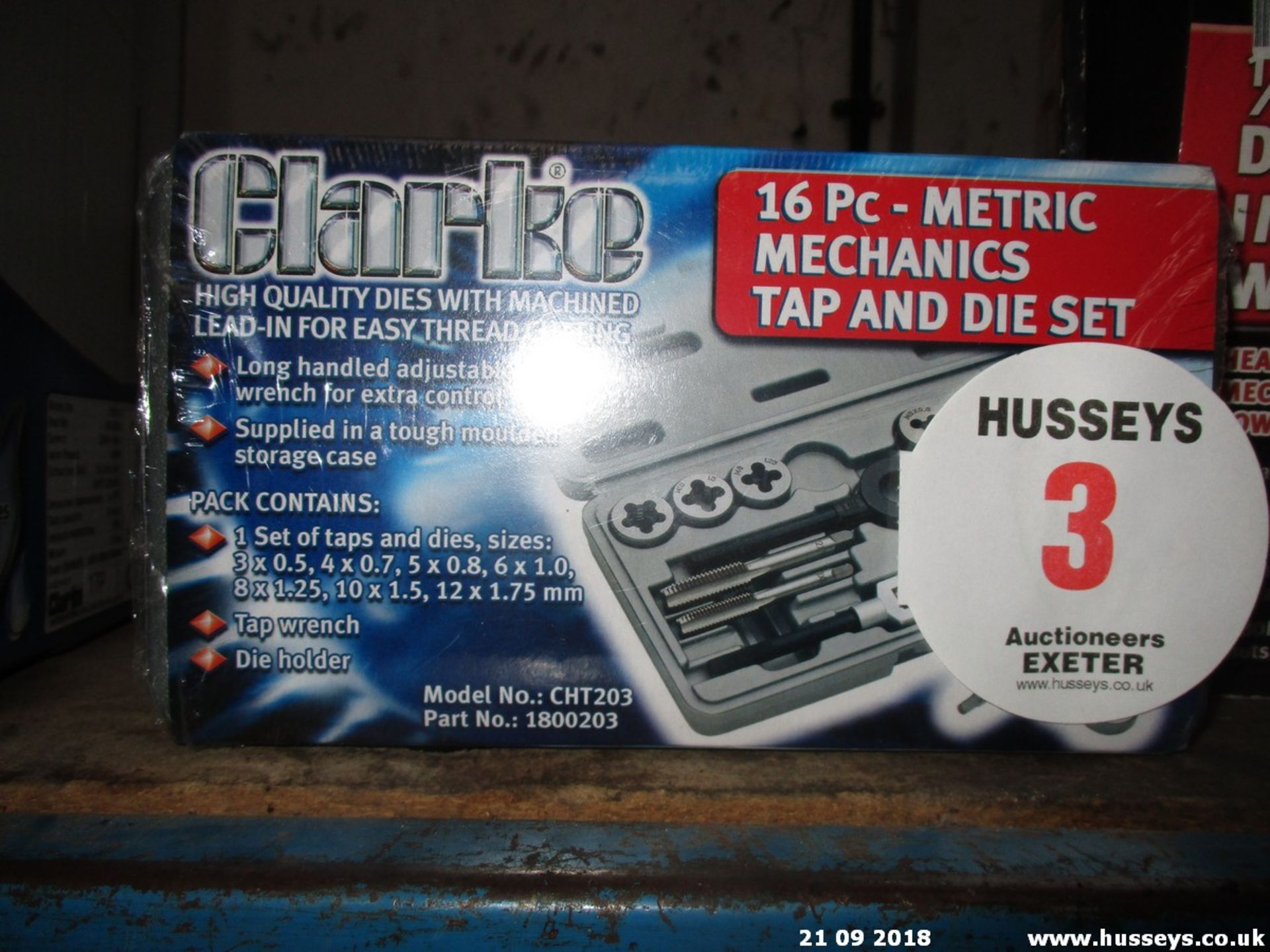 TAP & DIE SET (SPARES)