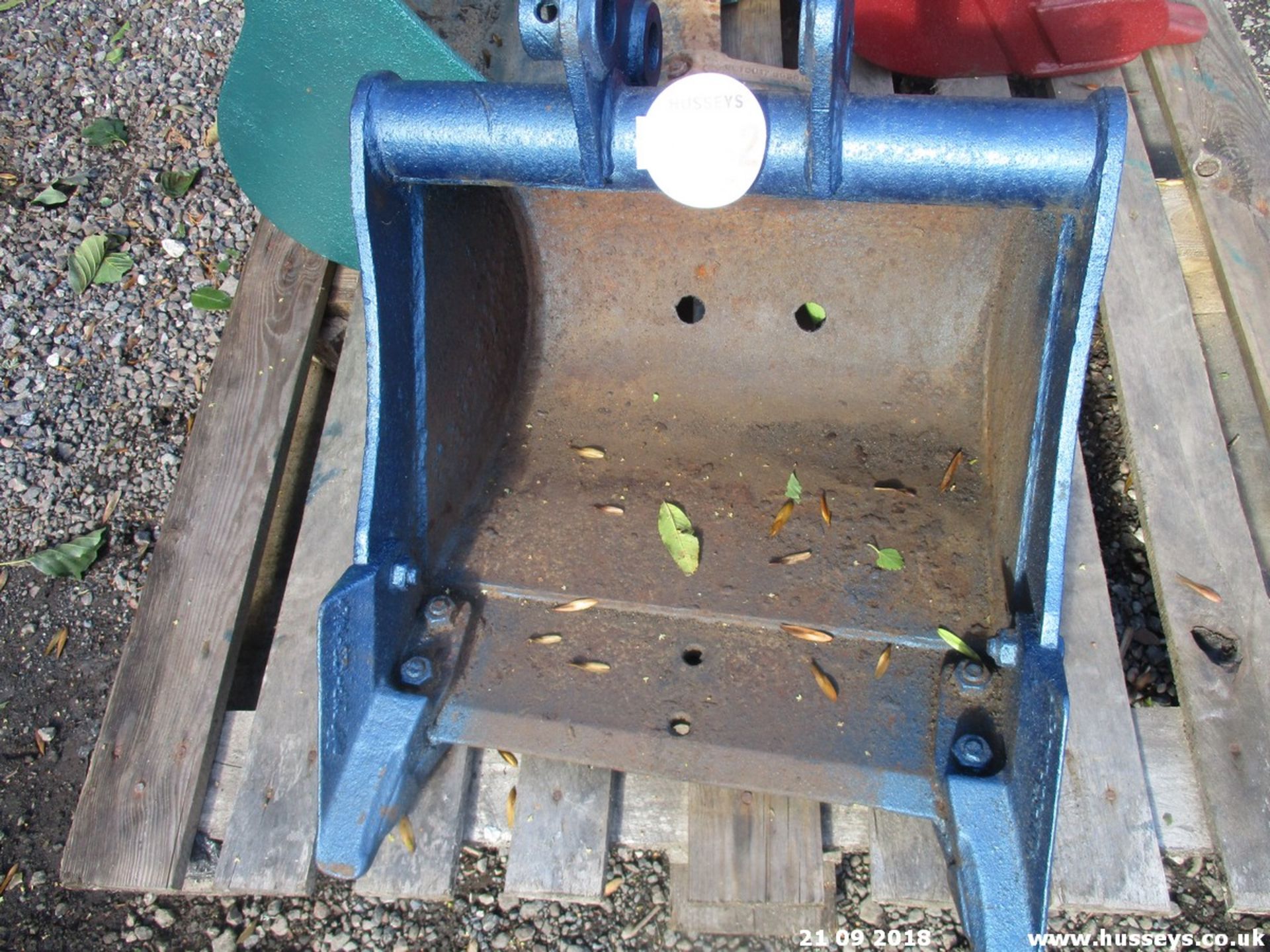 18'' MINI DIGGER BUCKET