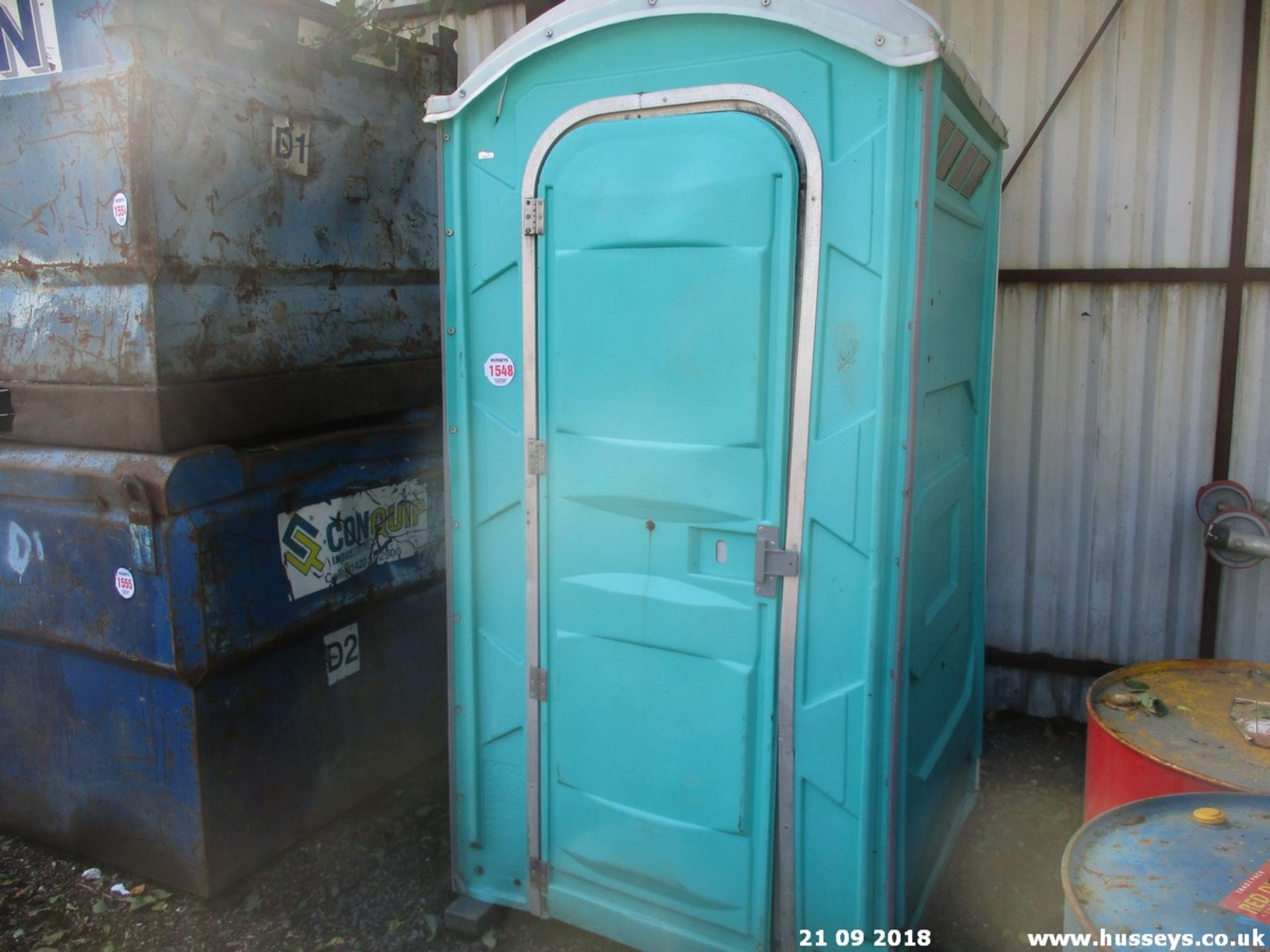 PORTABLE TOILET