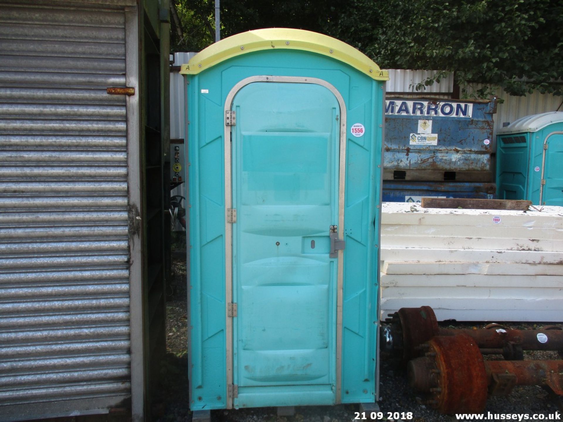 PORTABLE TOILET