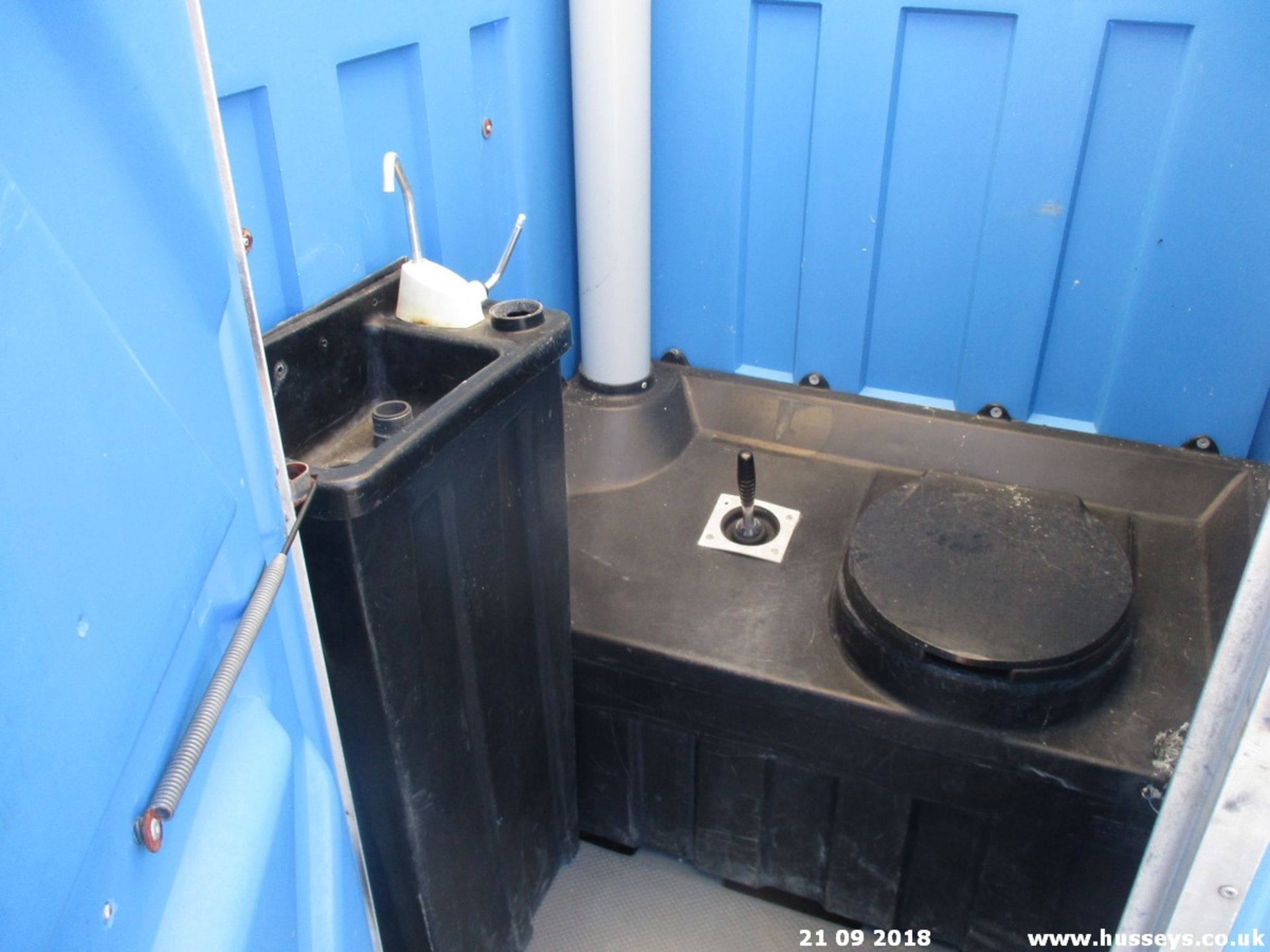 PORTABLE TOILET - Image 2 of 2