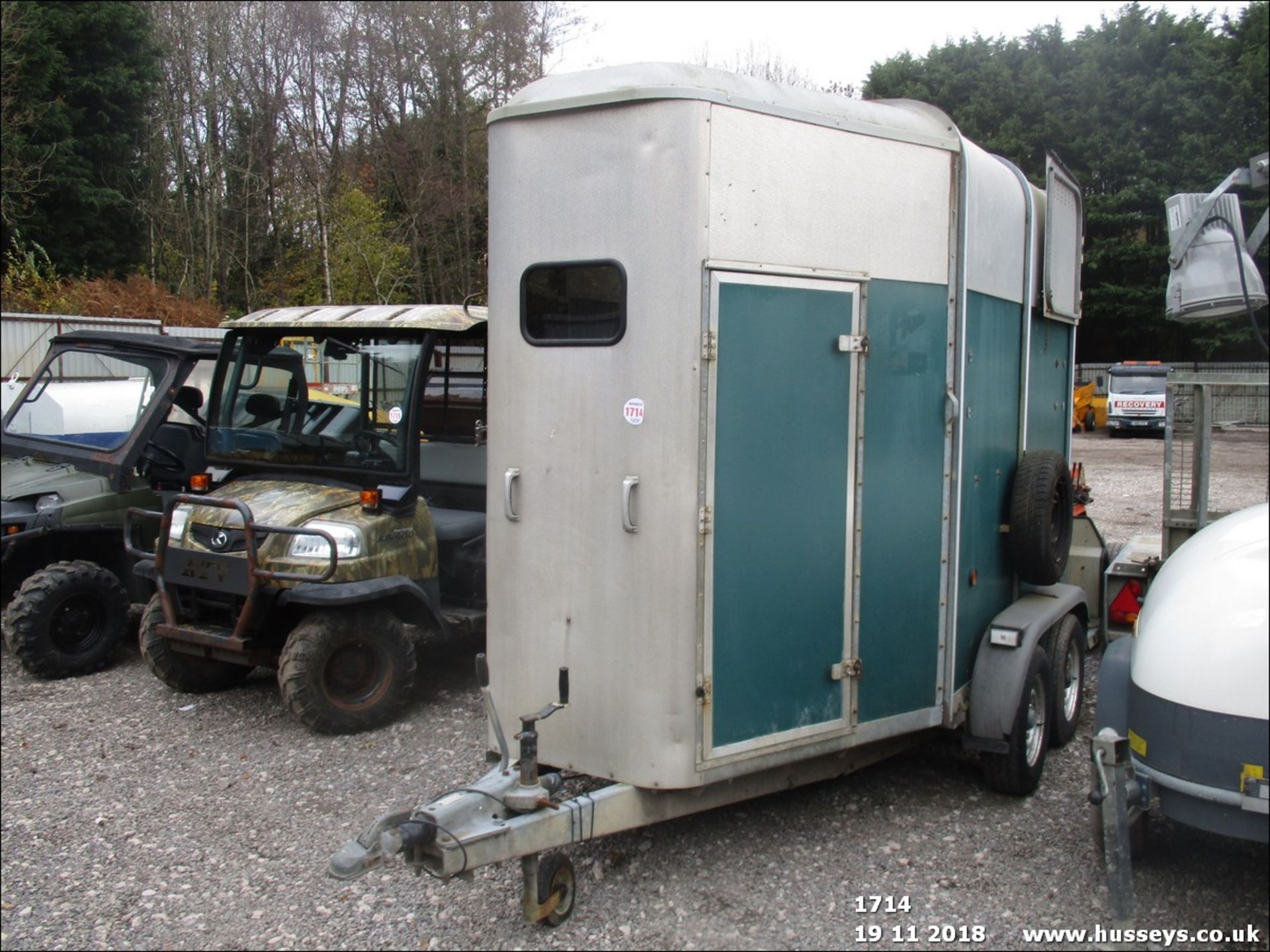 IFOR WILLIAMS HB505 HORSE BOX