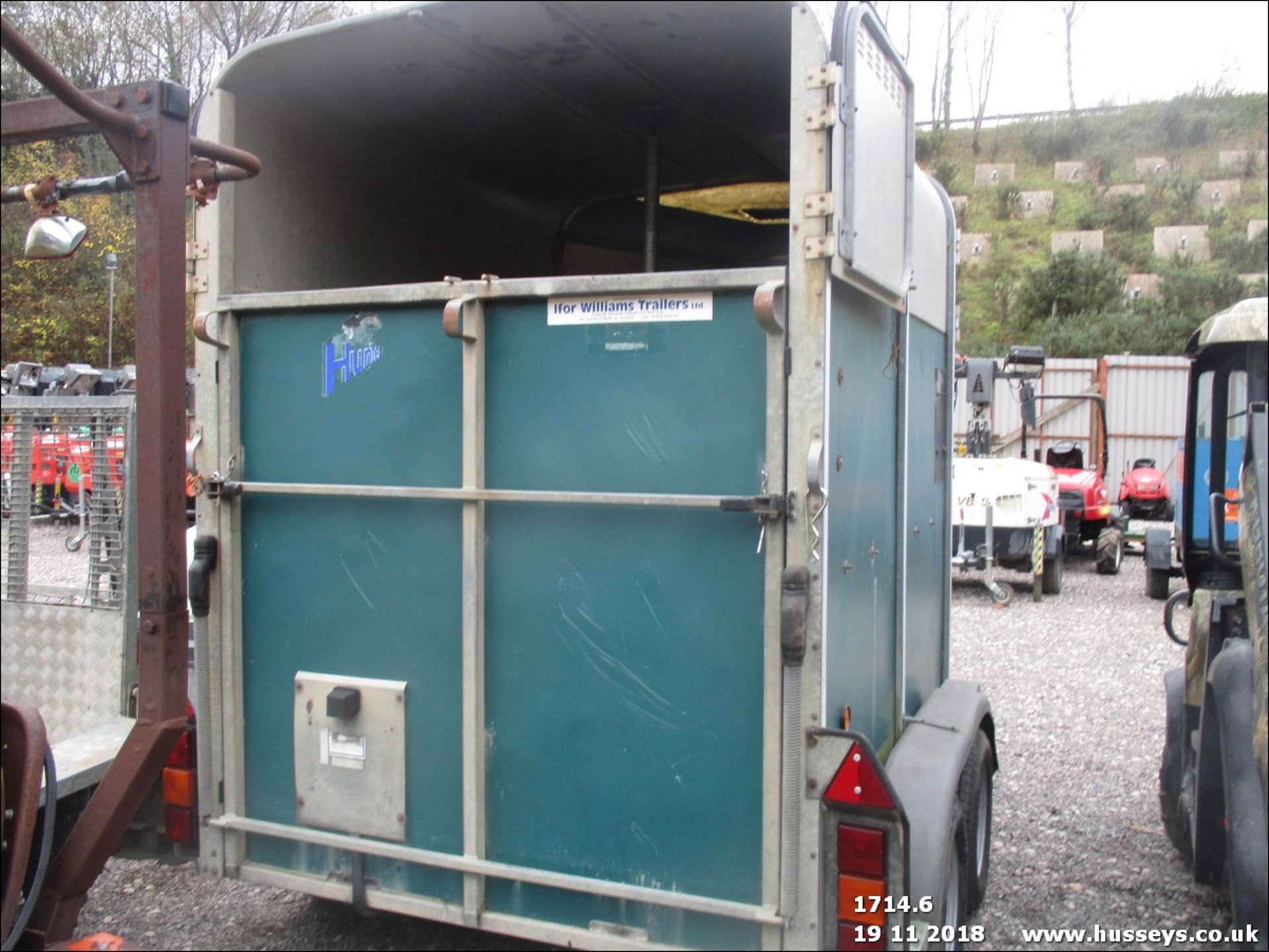IFOR WILLIAMS HB505 HORSE BOX - Image 4 of 5