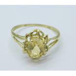A 9ct gold and citrine ring, 1g,