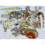 Costume jewellery,