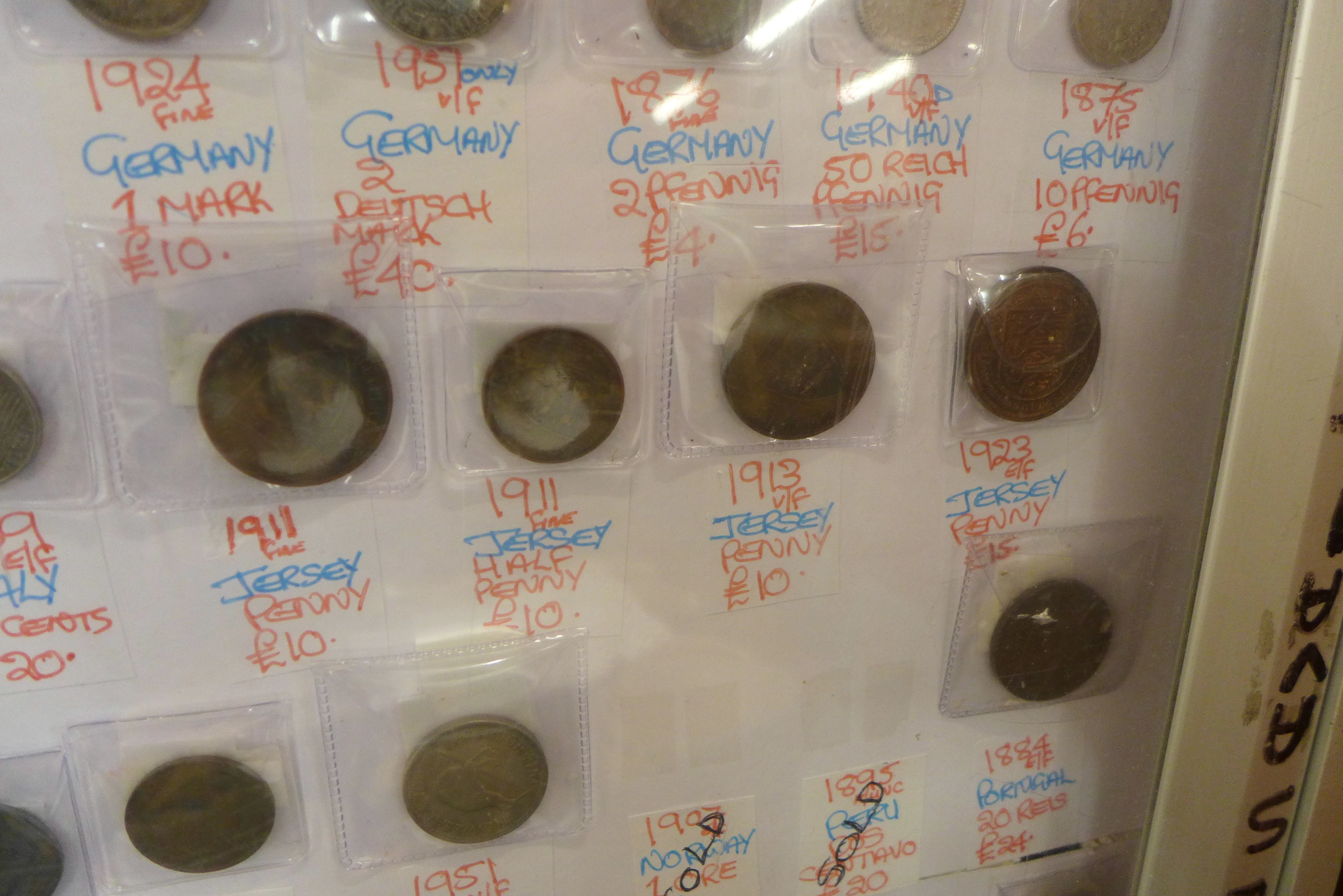 A display cabinet with eighty foreign coins, - Image 3 of 4