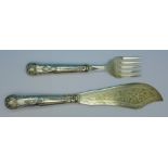A pair of King's pattern silver fish servers, silver covered handles,