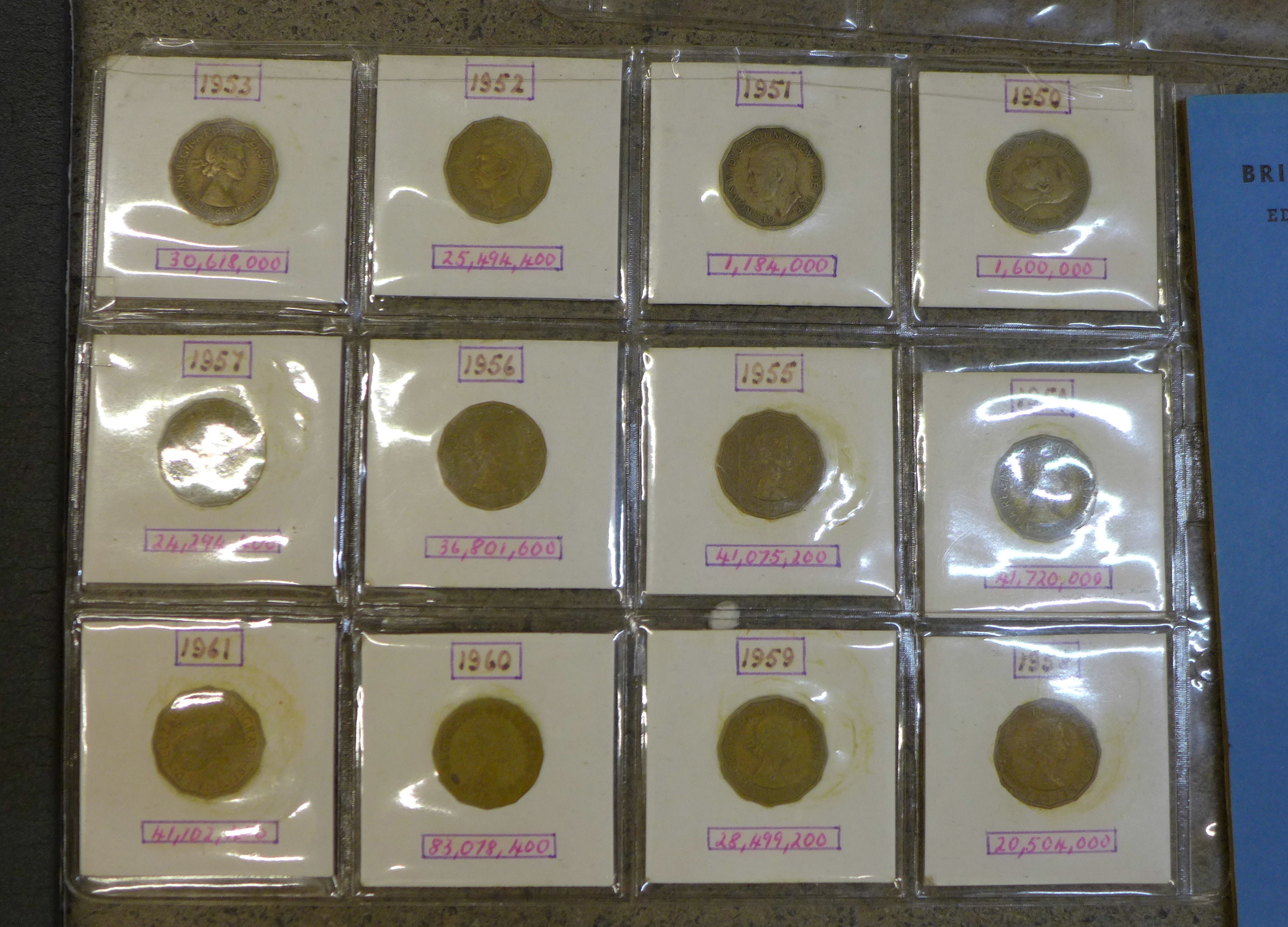 Great Britain coins including full date set of threepences, farthings and pennies, etc. - Image 2 of 4