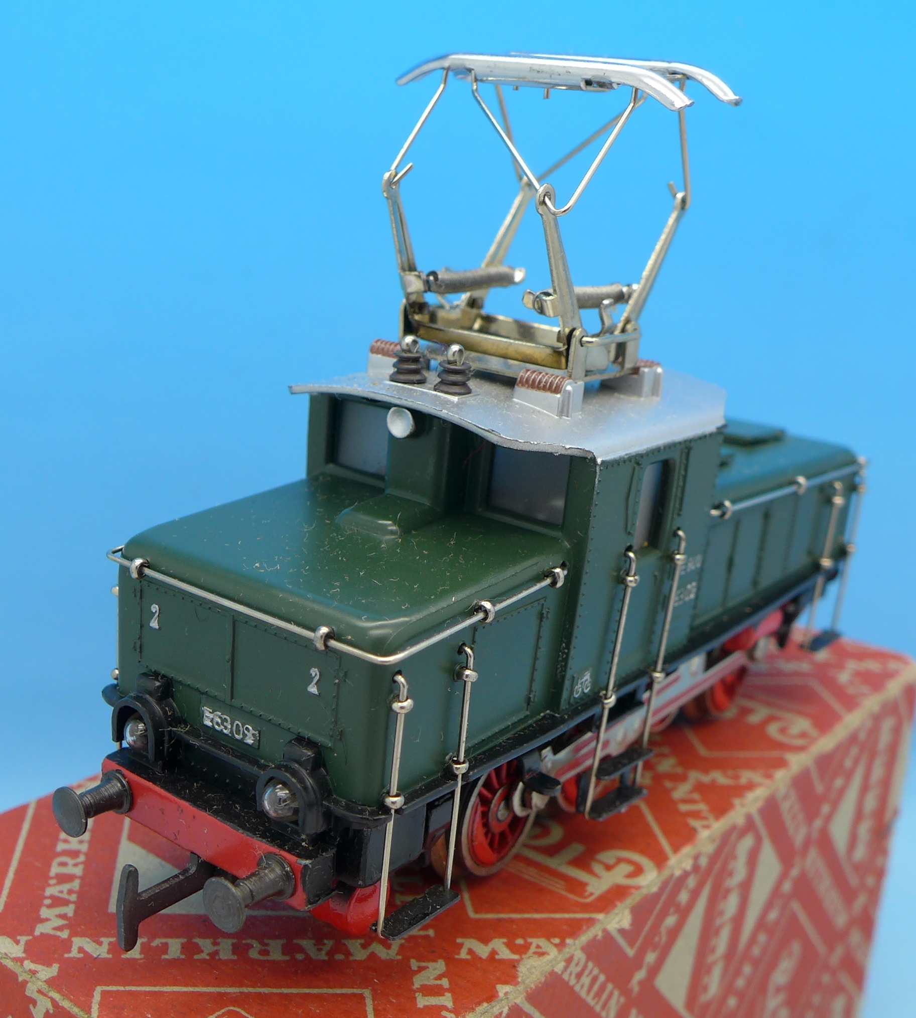 A Marklin CE800 shunting locomotive, - Image 3 of 5