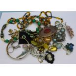 Costume jewellery