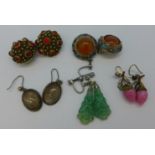 Five pairs of earrings including silver