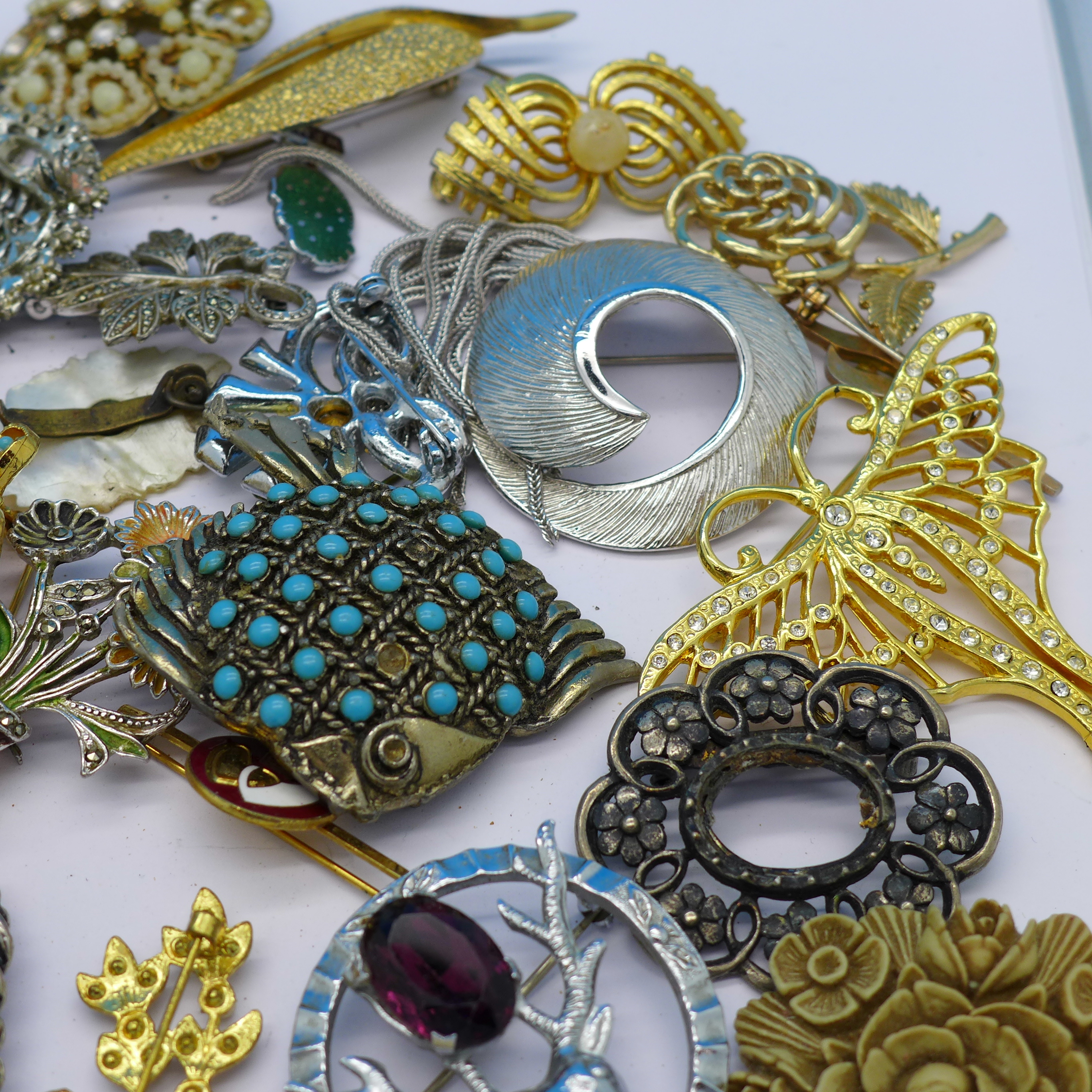 Costume brooches - Bild 3 aus 3