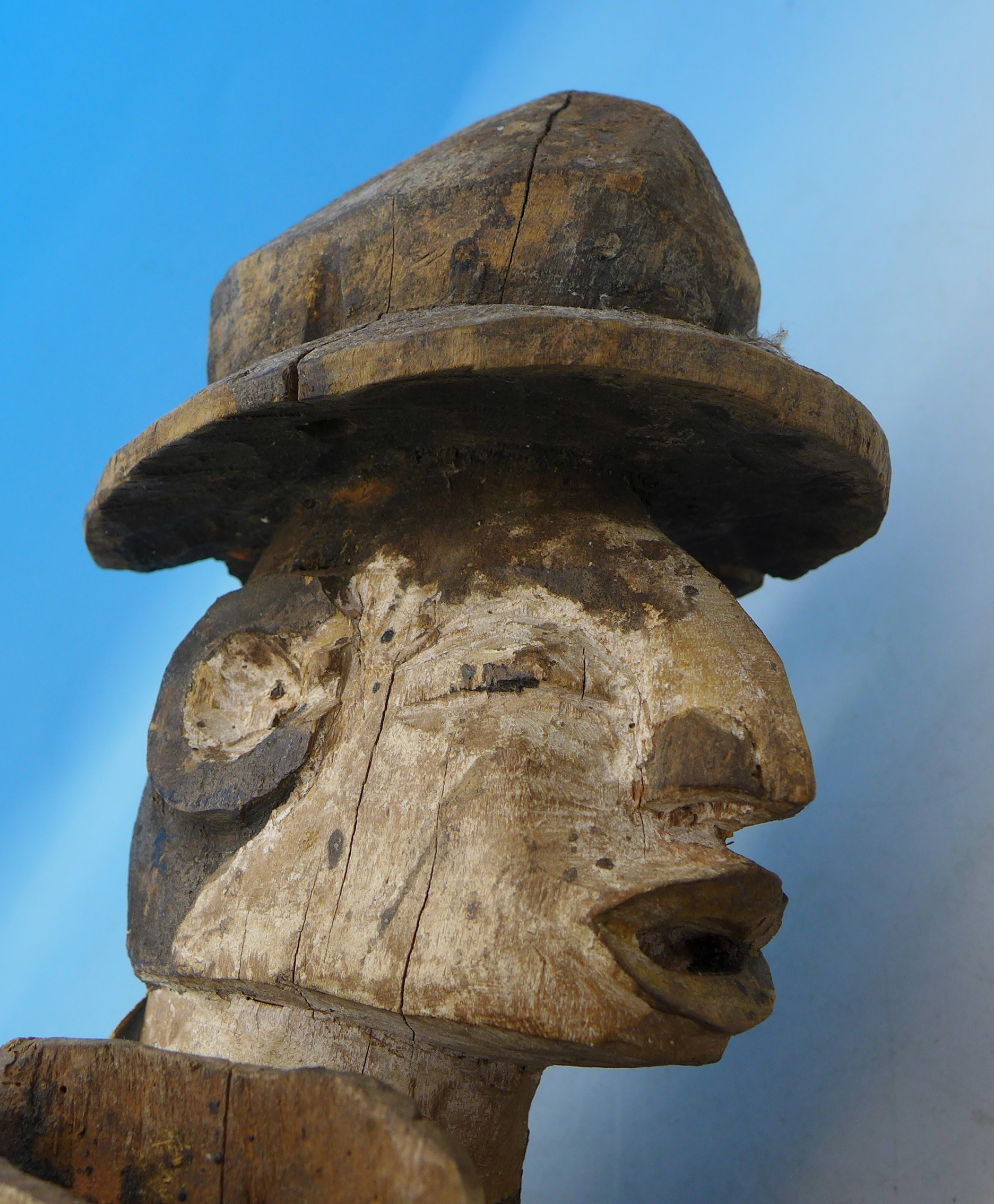 African tribal souvenir; - Bild 3 aus 3