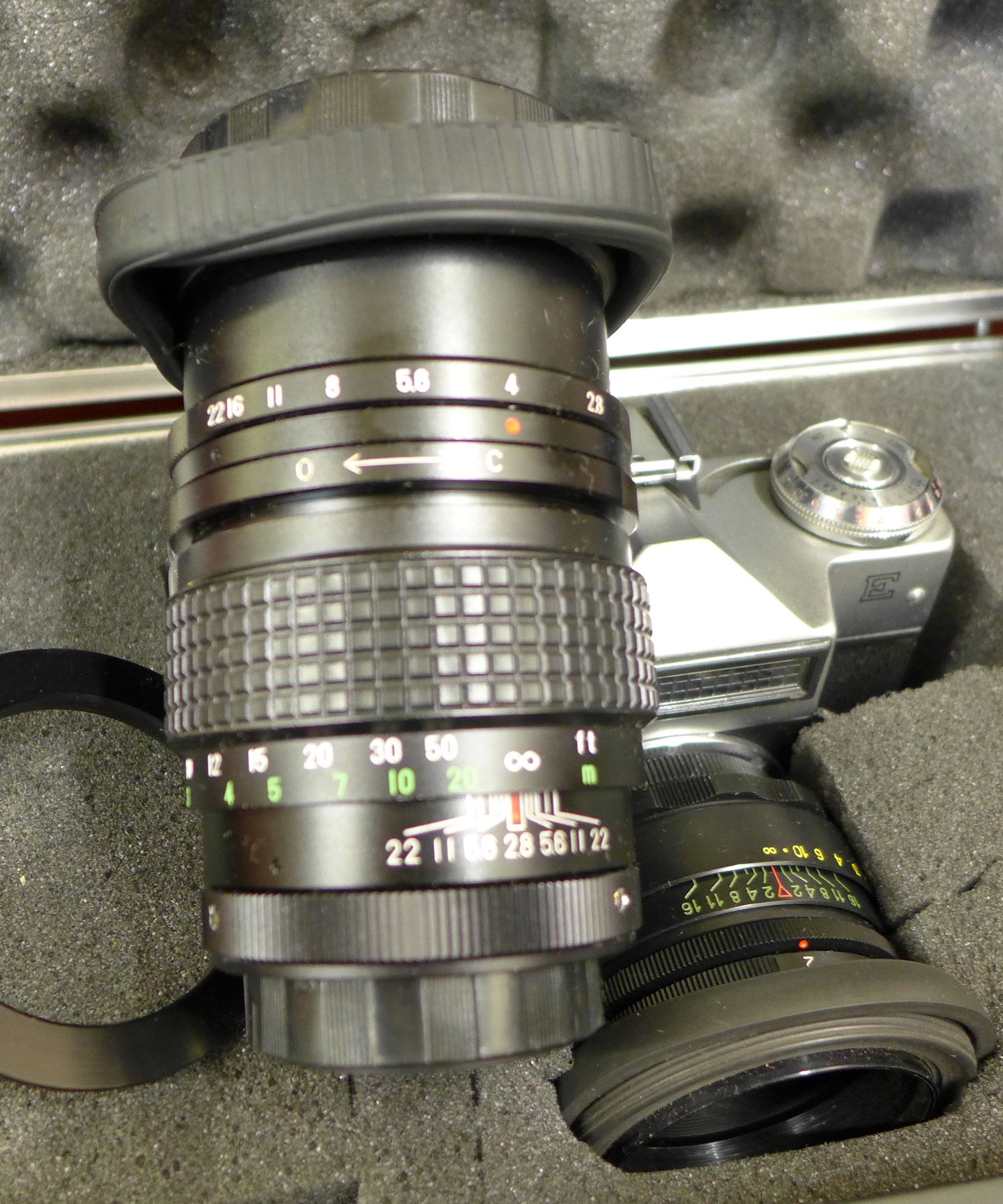 A Zenit E 35mm film camera, six lenses including 1:6. - Image 3 of 5