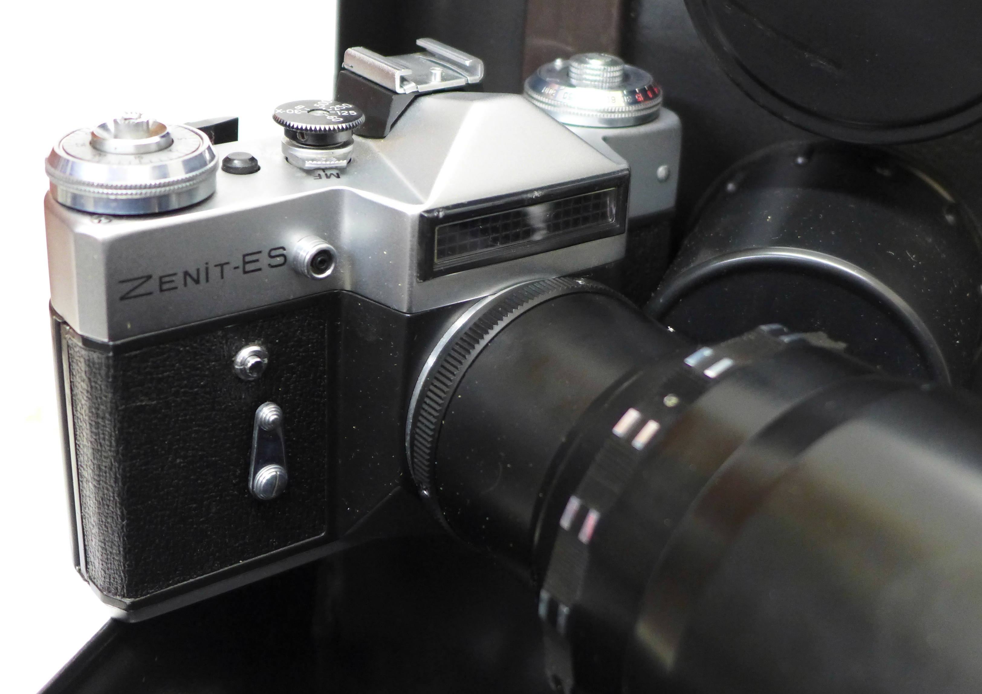A Zenit-ES 35mm film camera with a USSR TAIR-3-PhS 4. - Image 2 of 6