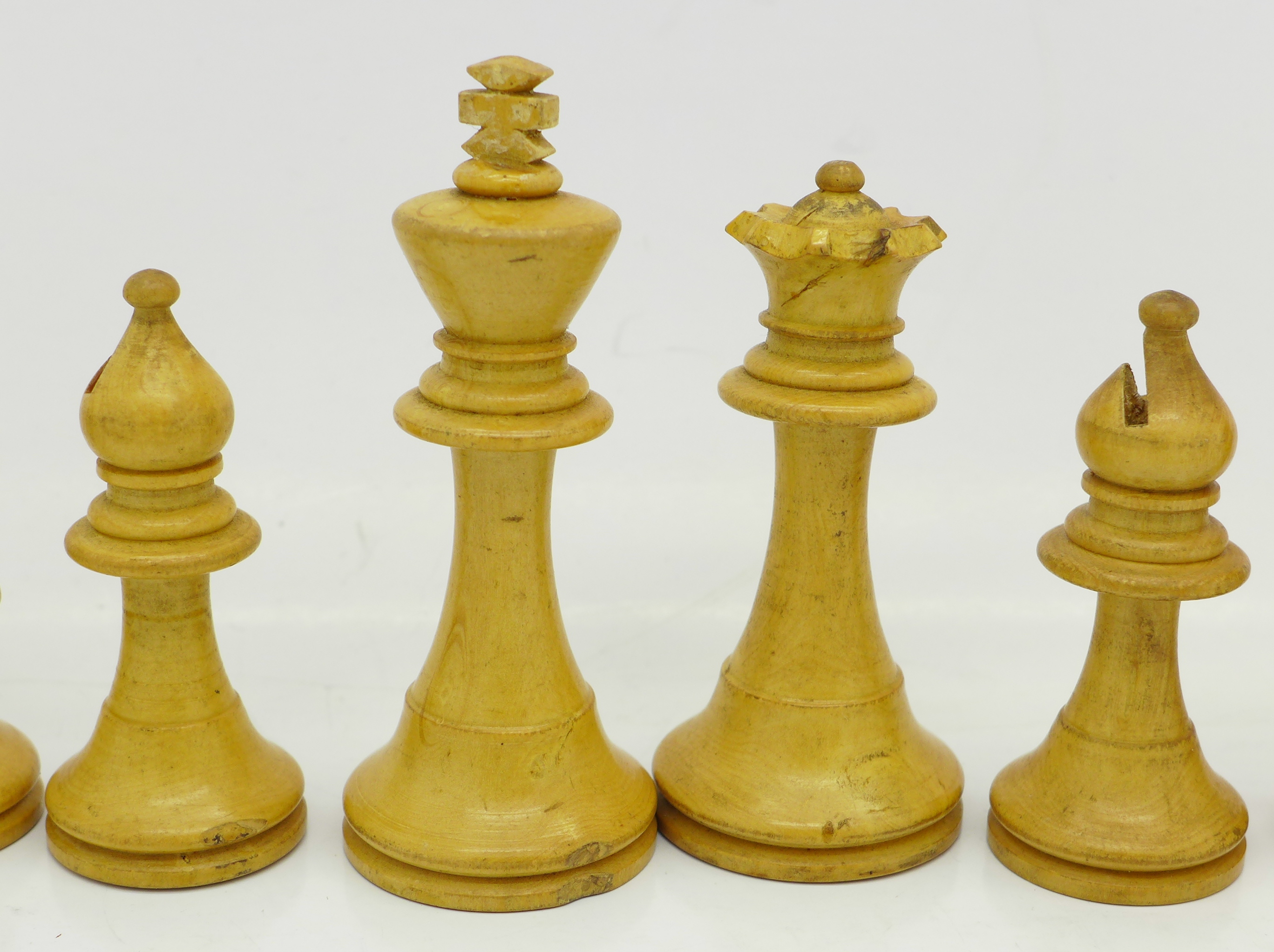 A chess set, boxed, height of king 73mm, - Image 5 of 5