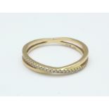 A 14ct gold and diamond ring, 1.