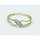 A 9ct gold and diamond ring, 0.