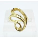 A yellow metal ring marked 14k, 5.