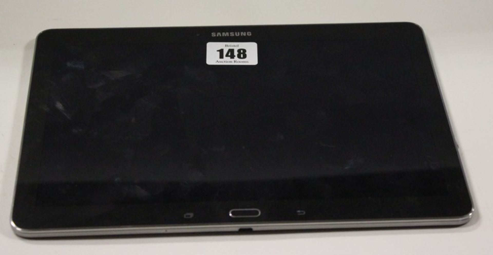 A Samsung Galaxy Tab Pro SM-T525 serial: RF2F21A1FFB.