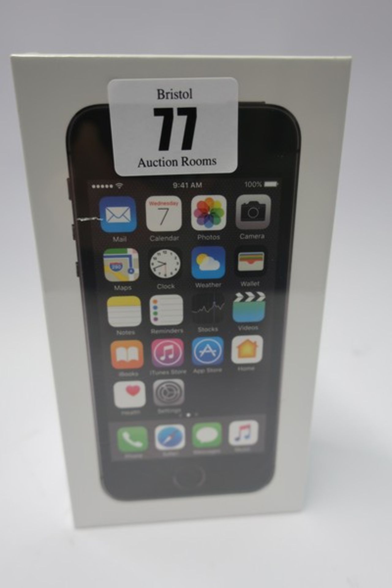 A boxed as new Apple iPhone 5s A1533 32GB in Space Grey (IMEI: 357989057574140) (Box sealed).
