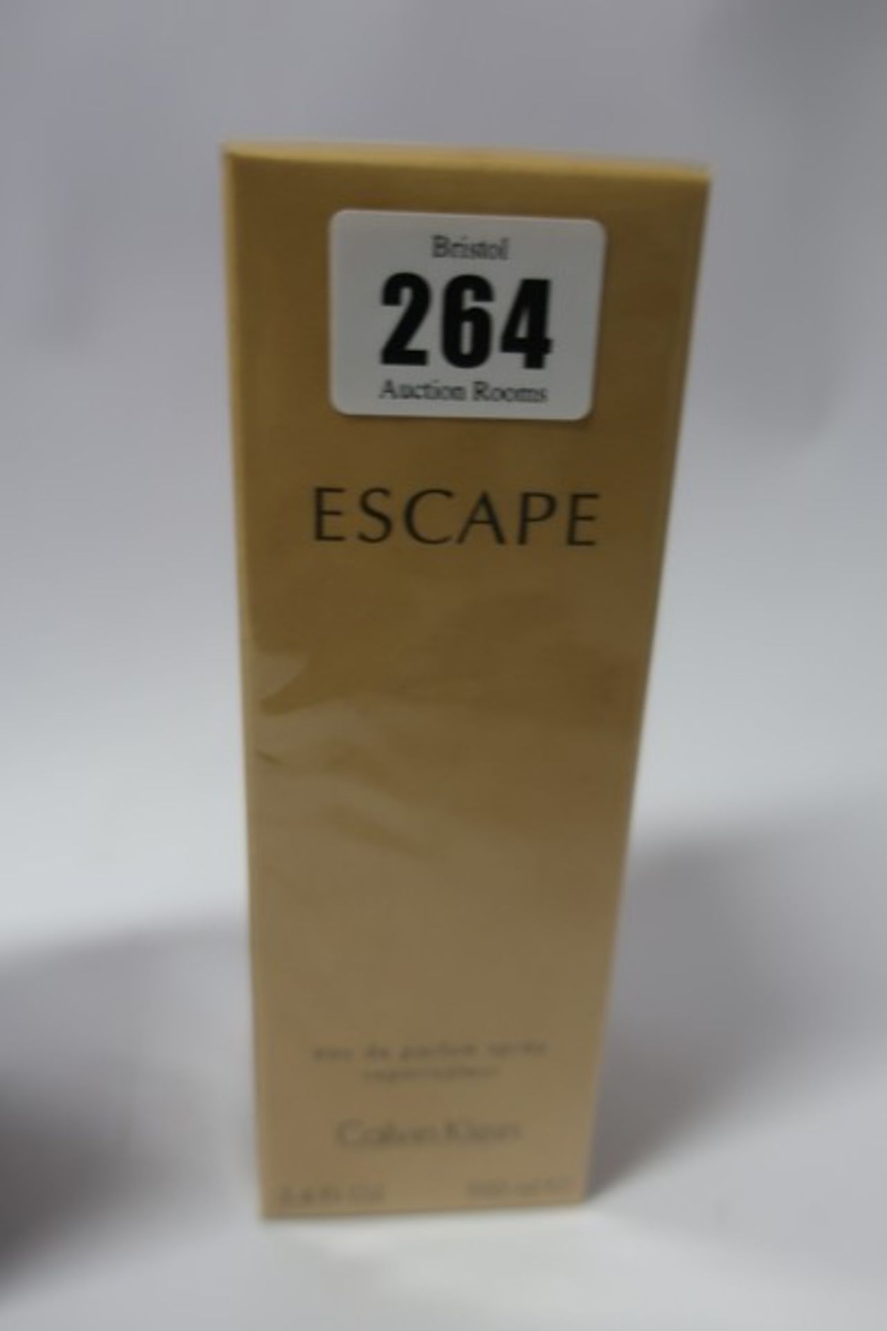 Six Calvin Klein Escape eau de parfum (100ml).