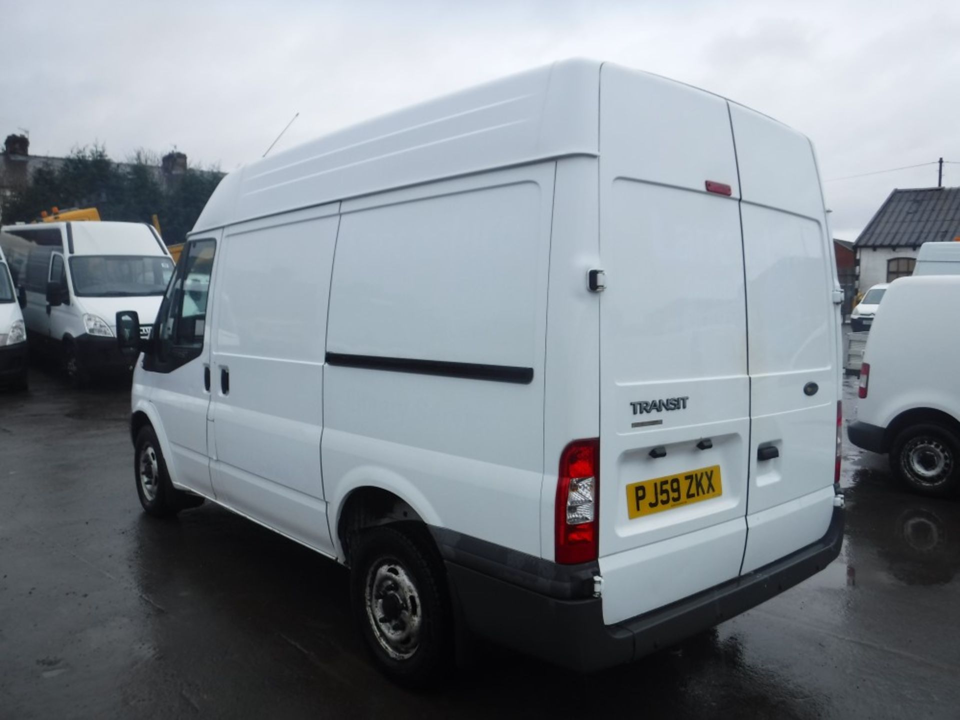 59 reg FORD TRANSIT T280S FWD VAN (DIRECT COUNCIL) 1ST REG 01/10, 78436M, V5 HERE, 1 OWNER FROM - Image 3 of 5