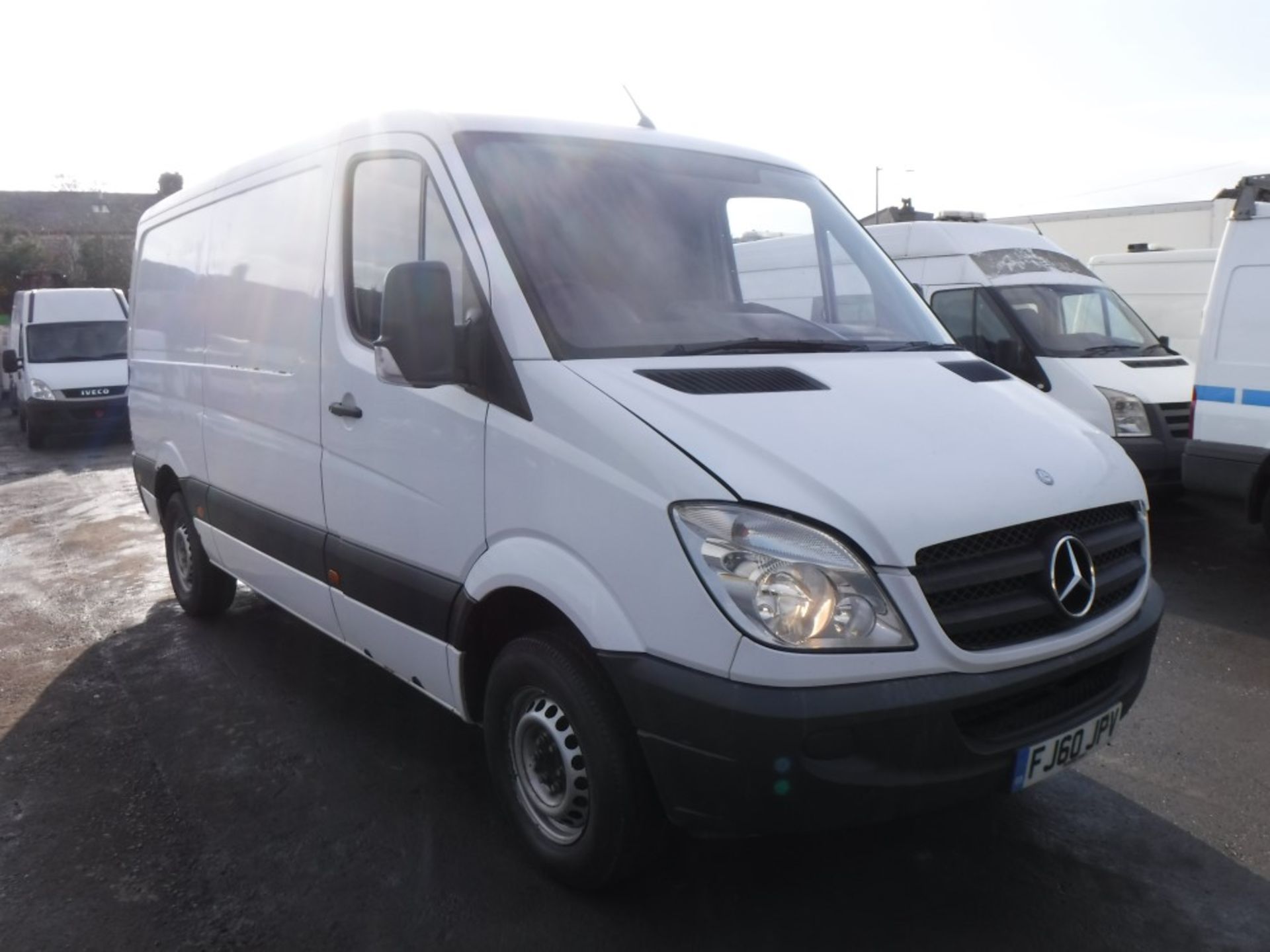 60 reg MERCEDES SPRINTER 209 CDI MWB, 1ST REG 09/10, MILEAGE NOT DISPLAYED, V5 HERE, 1 FORMER KEEPER