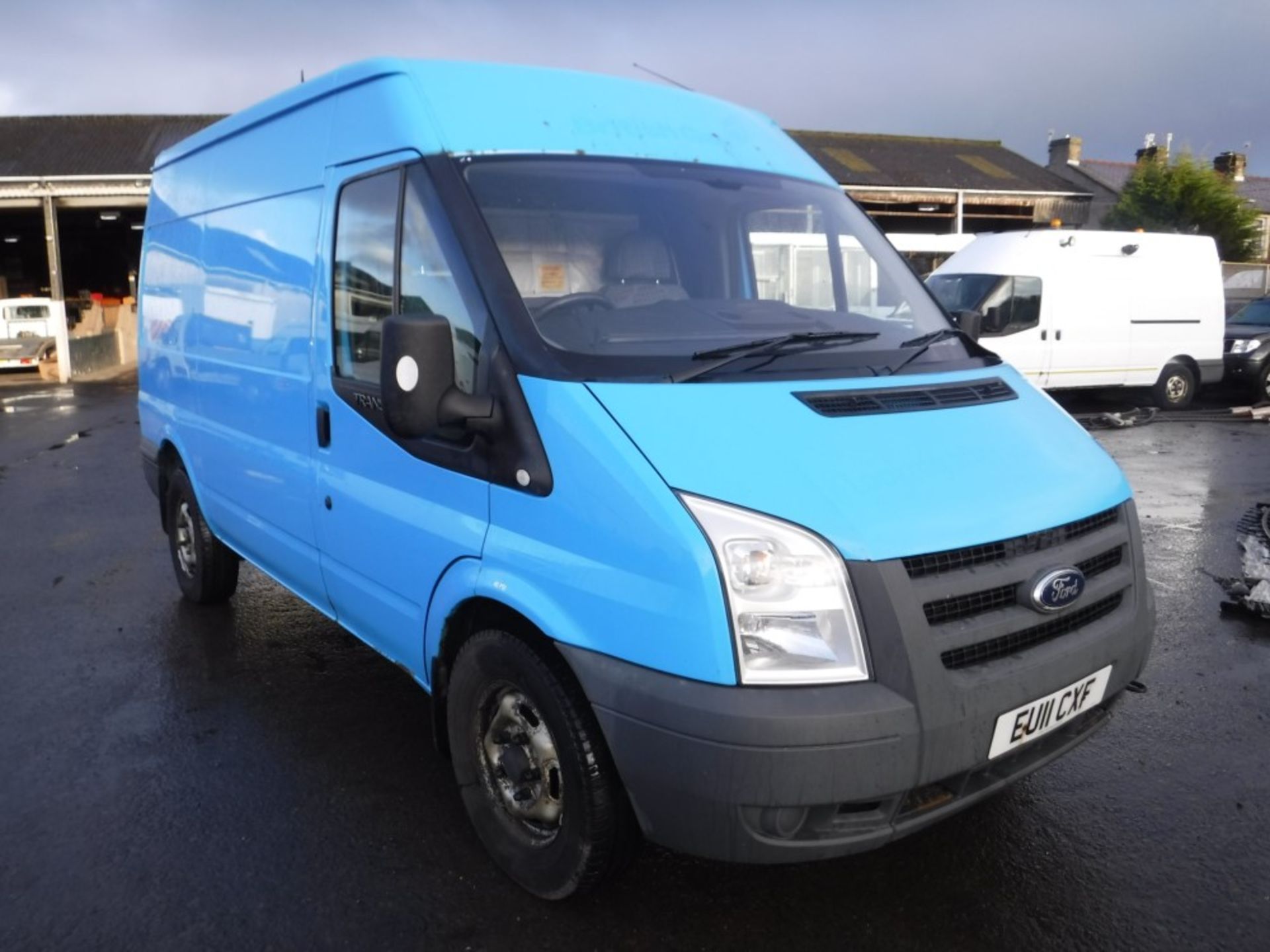 11 reg FORD TRANSIT 115 T330M FWD, 1ST REG 03/11, TEST 12/18, 197363M WARRANTED, V5 HERE, 1 OWNER