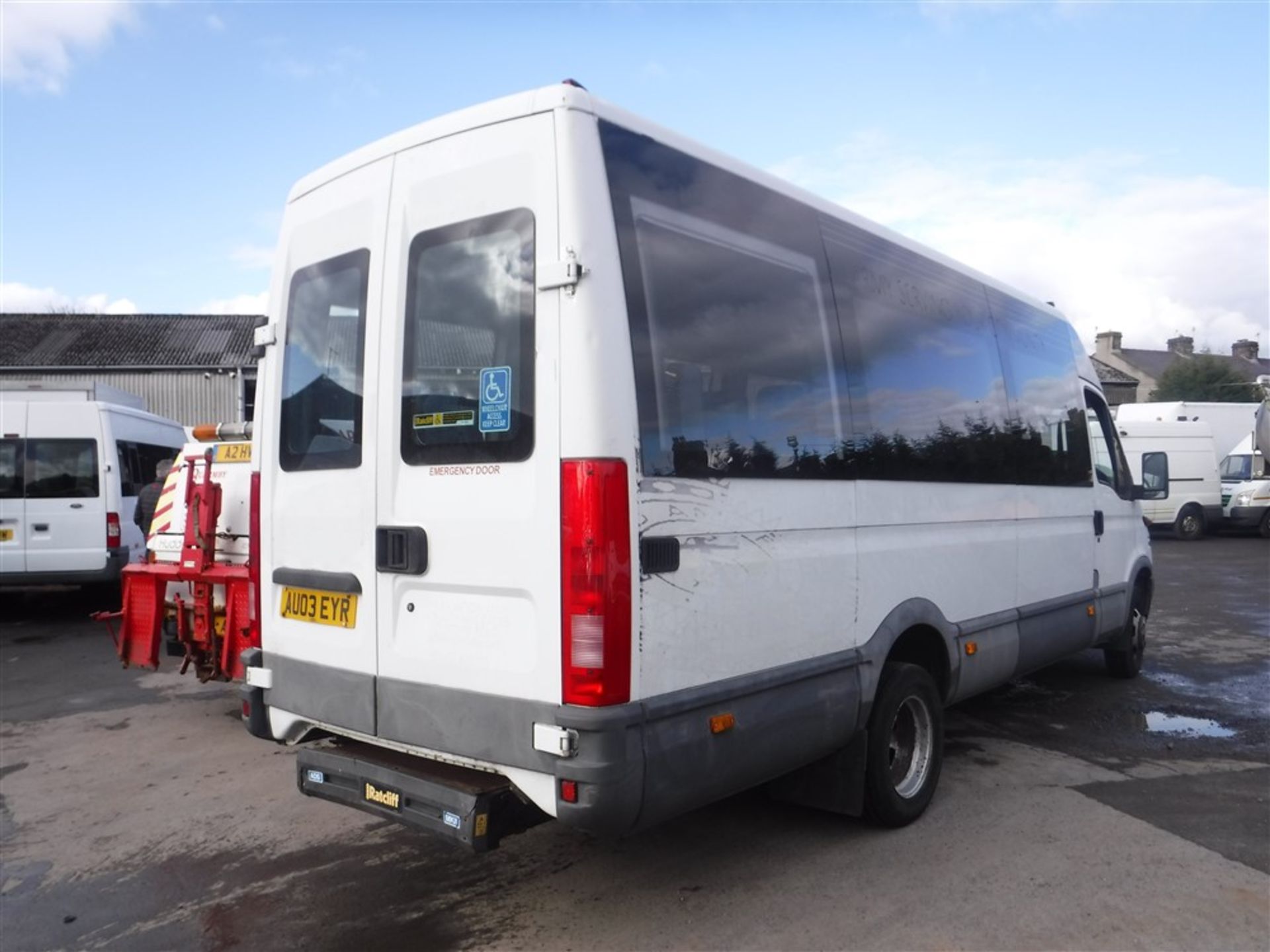 03 reg IVECO DAILY 40C13 IRIS BUS, 1ST REG 03/03, TEST 03/19, 105672KM WARRANTED, V5 HERE, 1 OWNER - Image 4 of 6
